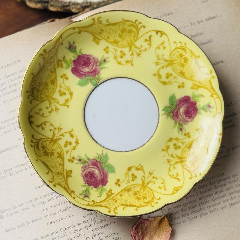 Rare! Vintage 1945-49 Bavarian Royal Bayreuth Made in "Germany US Zone" Rose Yellow Tea Set Duo - Tea Cup and Saucer (MT2226)