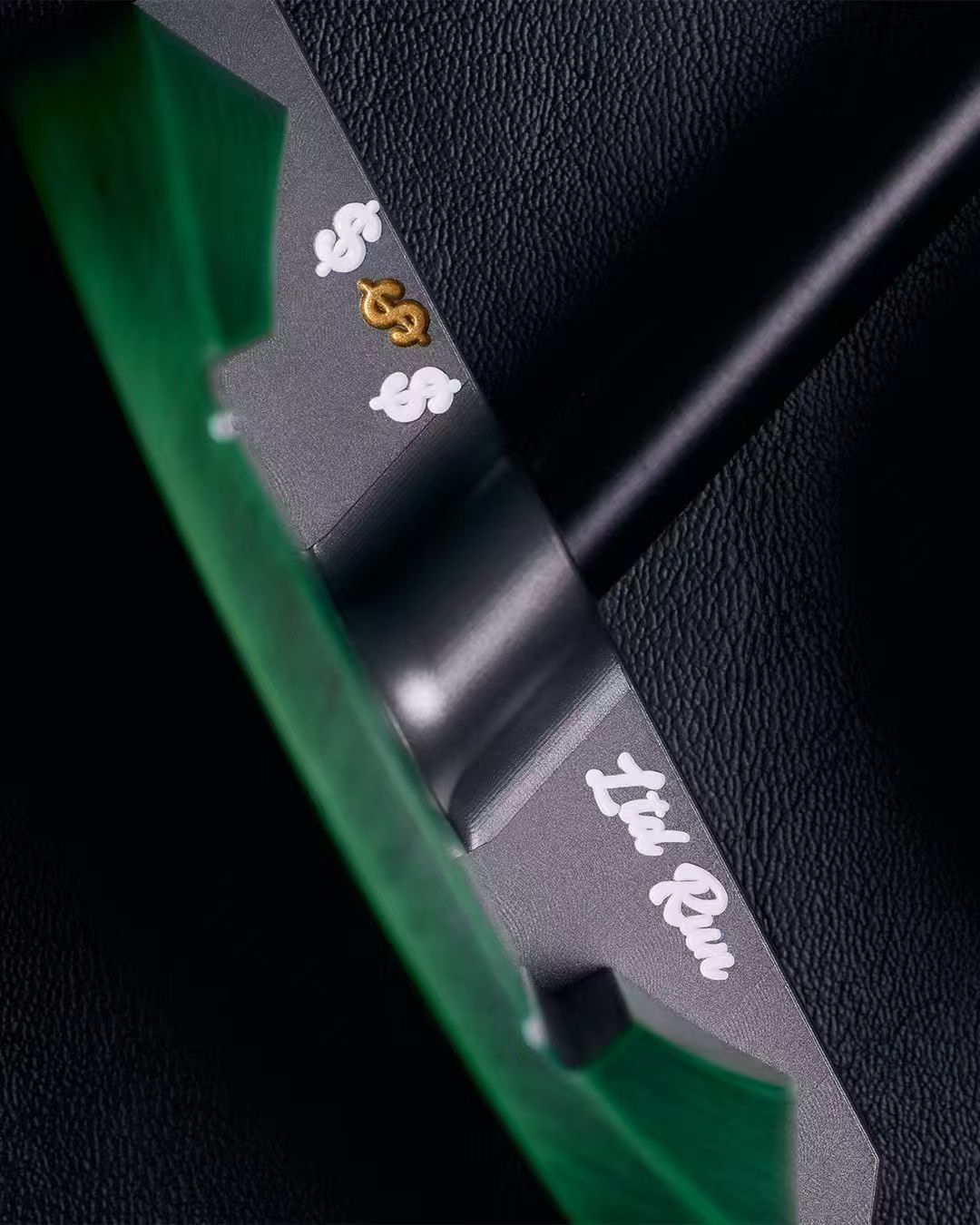 BETTINARDI 限量版巫師零扭距推杆 ~ 34" 連證書