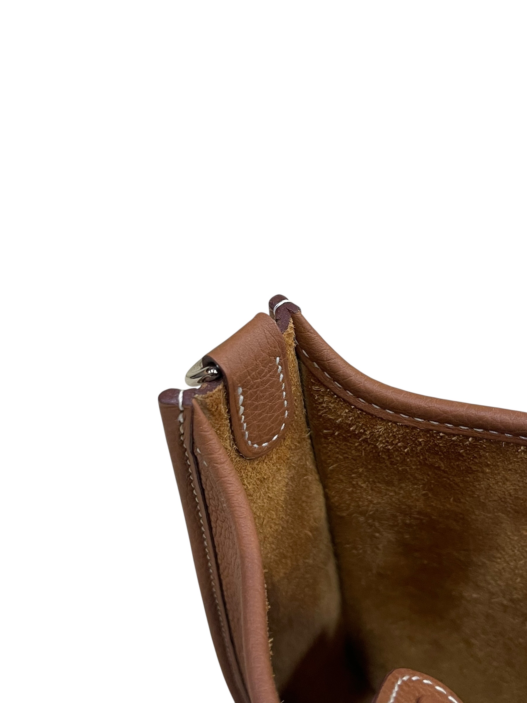 Pre-Owned HERMÉS Mini E Stamp U / Product Code: 26060514