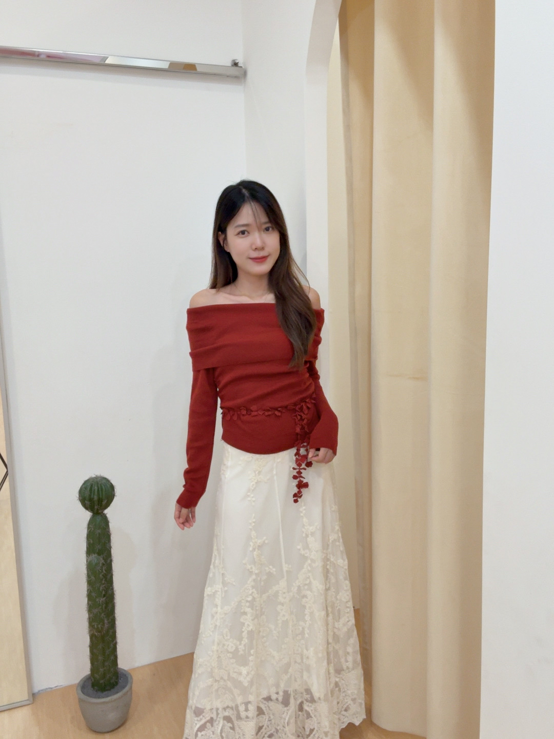 精致重工网纱蕾丝刺绣半身长裙 R2803