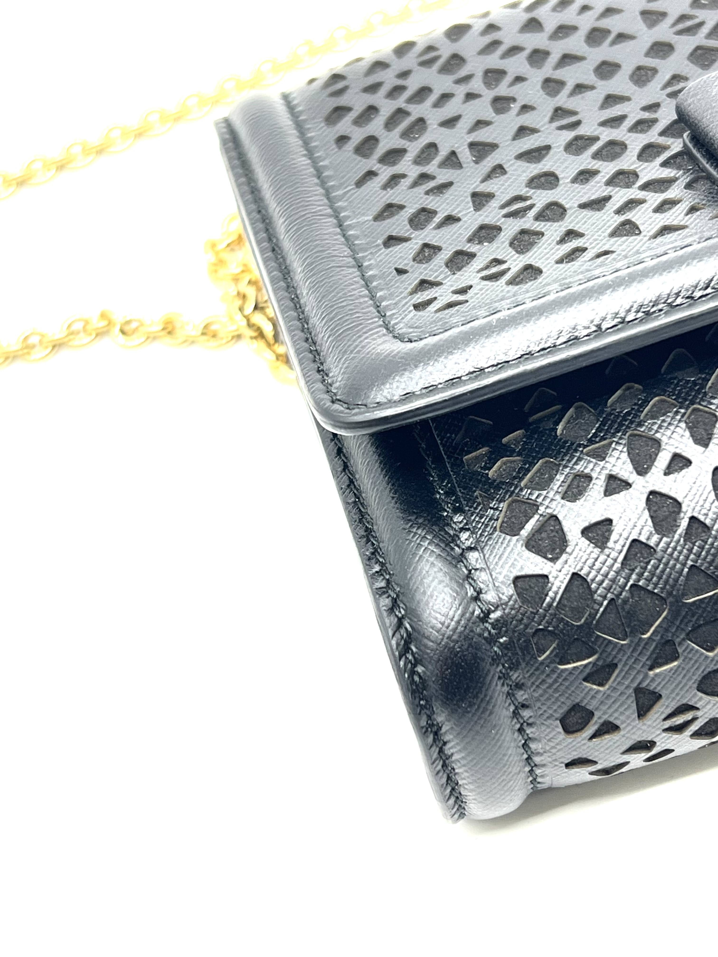 Pre-Owned Salvatore Ferragamo Ginny Vara Bibbon / Product Code: 26041104