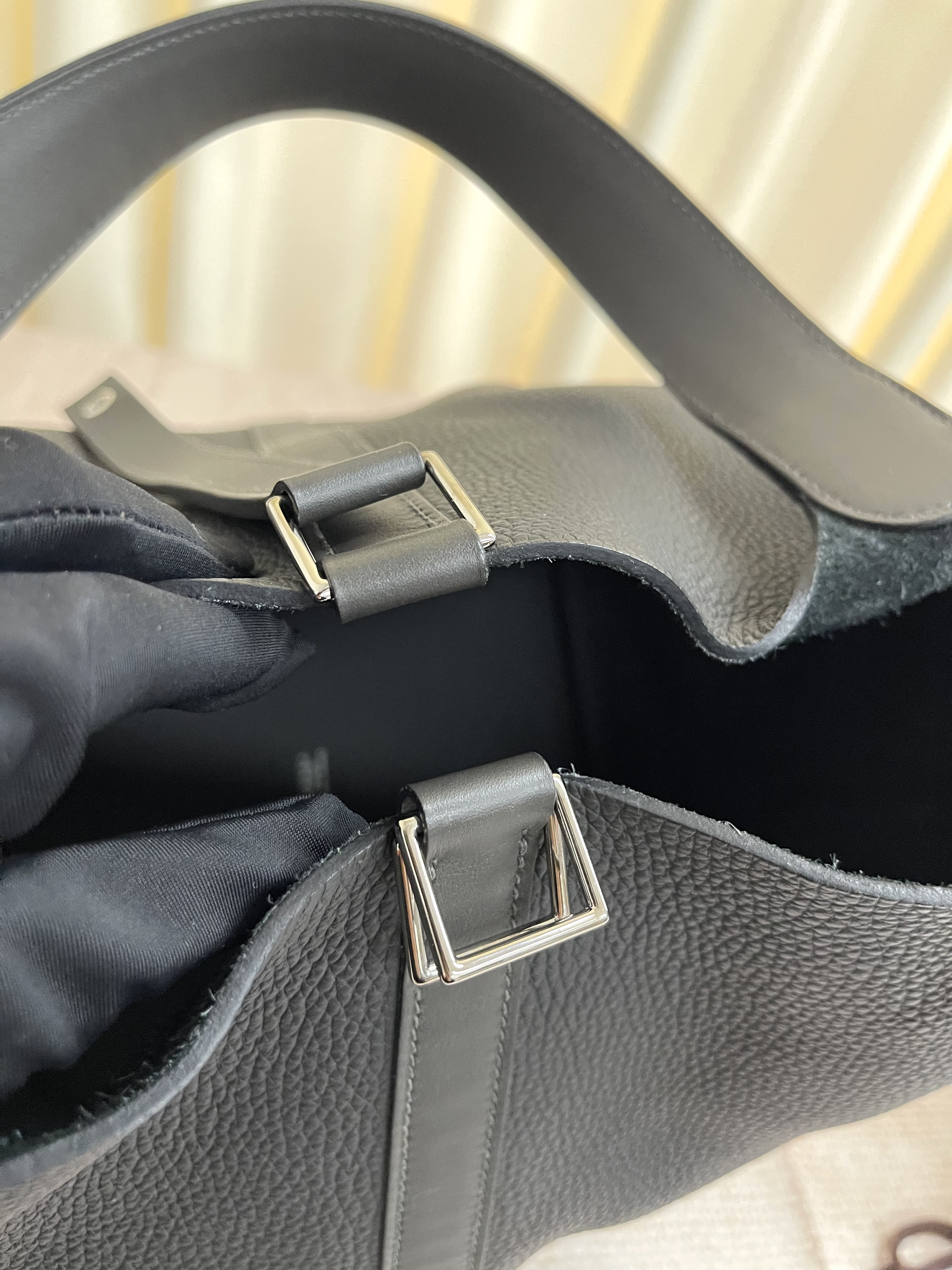 Pre-owned Hermes P26 / Stamp square R/ Product Code: 26020401