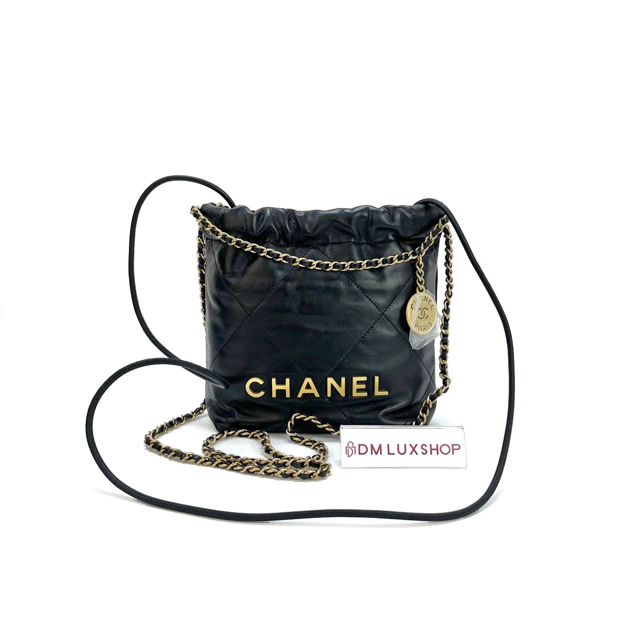 Chanel 22 Mini Black GHW (Microchip)