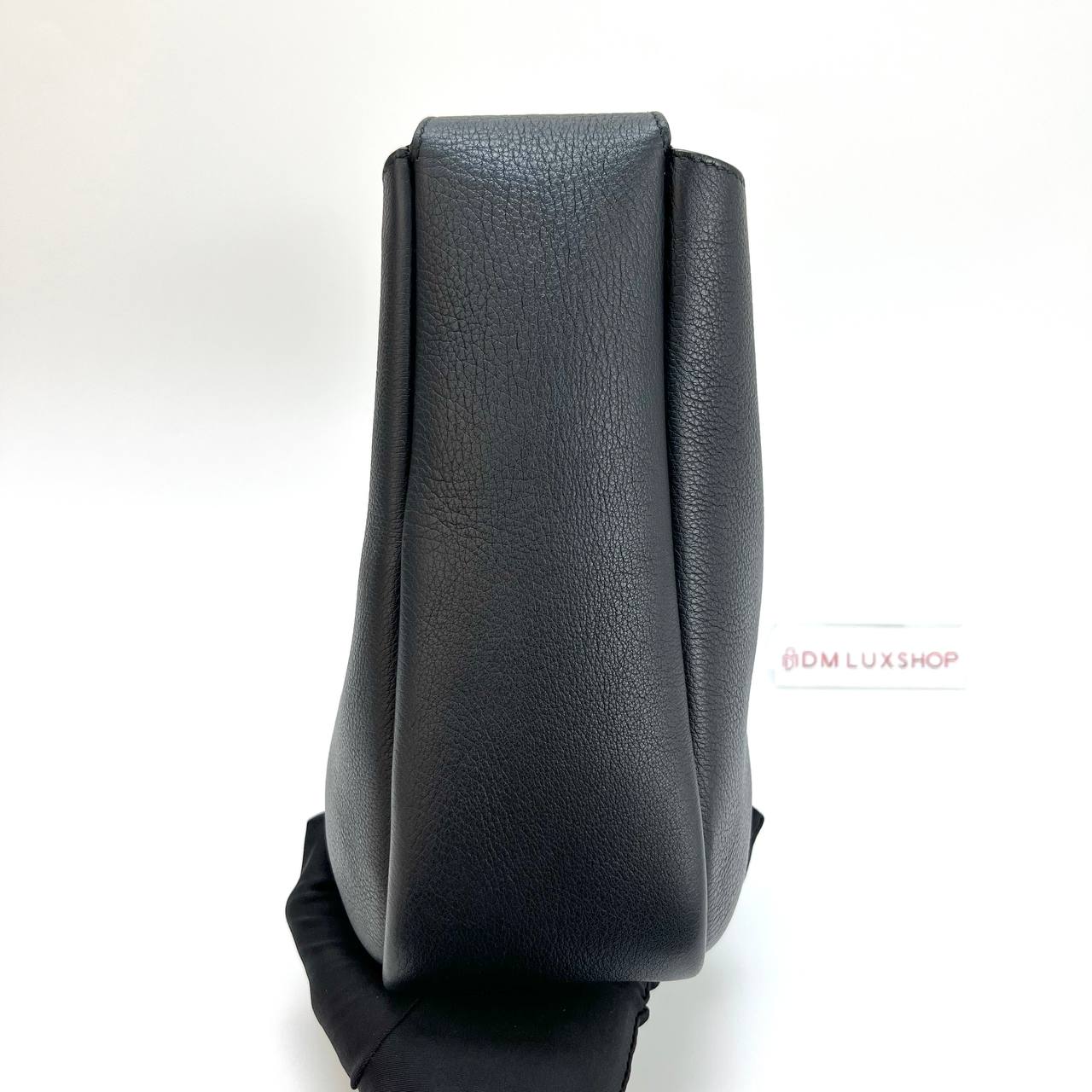 YSL LE 5 À 7 Supple Small Black GHW 