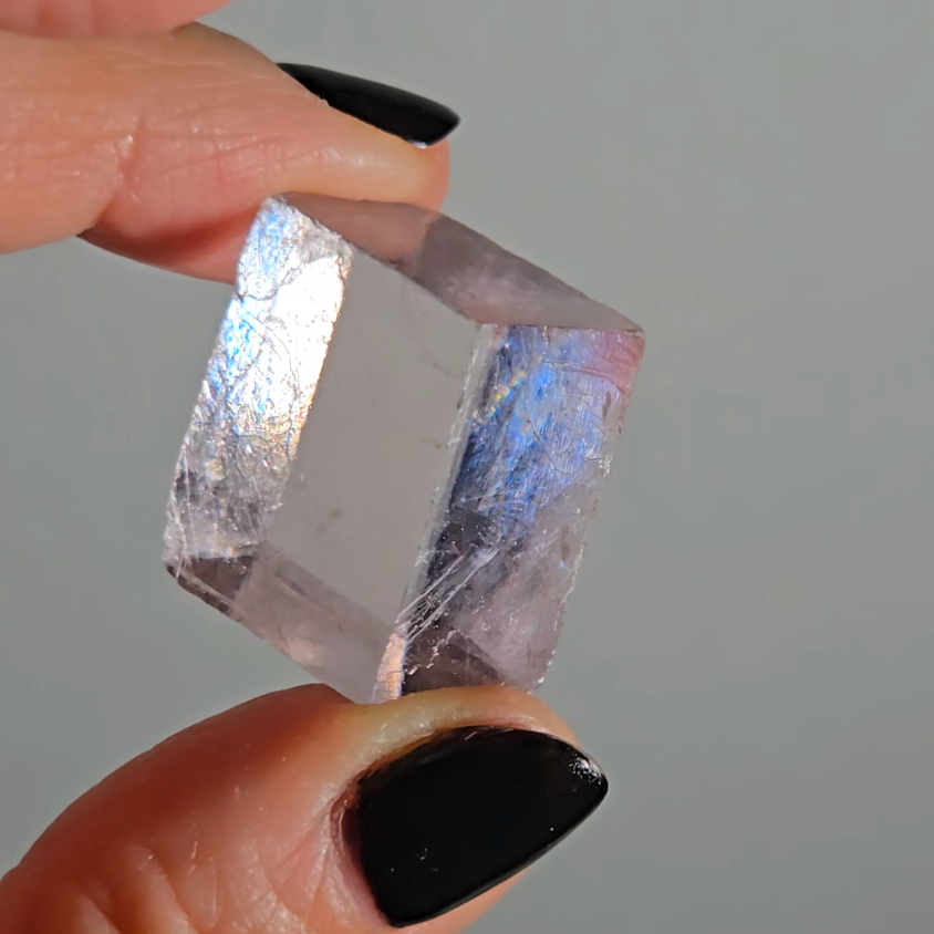 Purple calcite cubes with rainbows, transparency - PC4