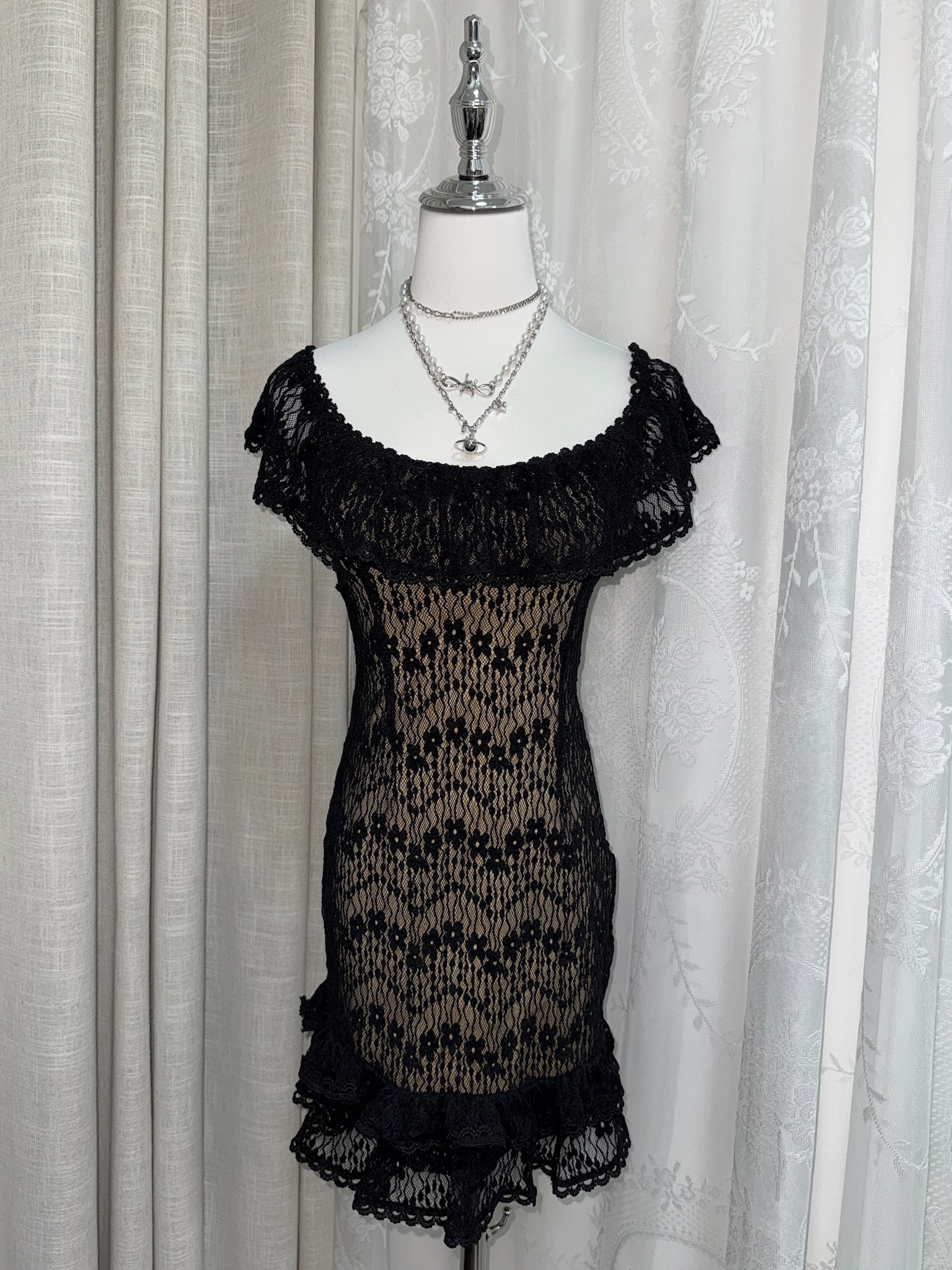 3-Way Wear Off-Shoulder Black Lace Overlay Dress