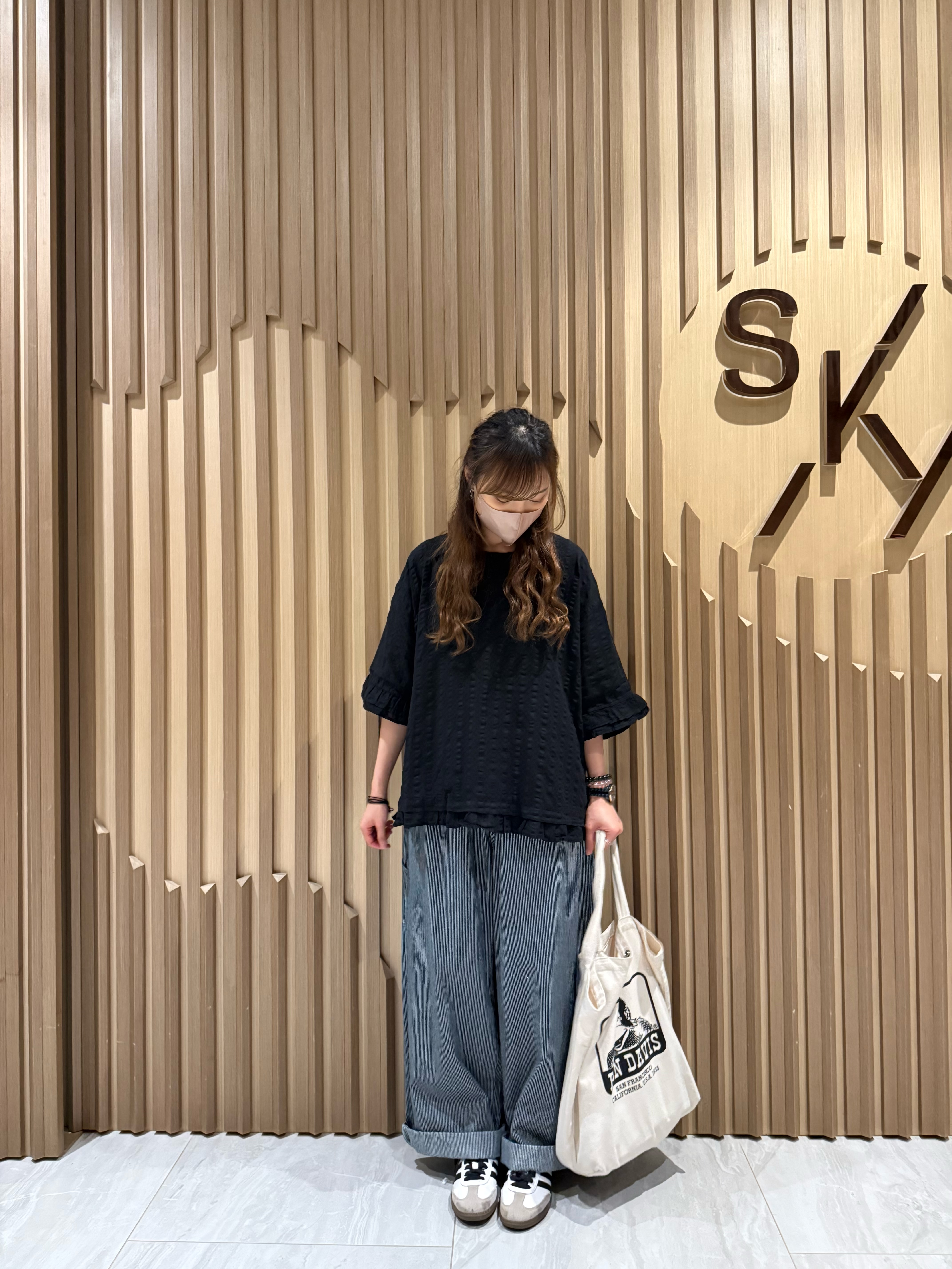 泡泡棉捲邊袖𝐭𝐨𝐩