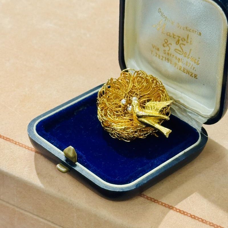 Vintage Wired Bird Nest with Pearl Egg Brooch (C055)