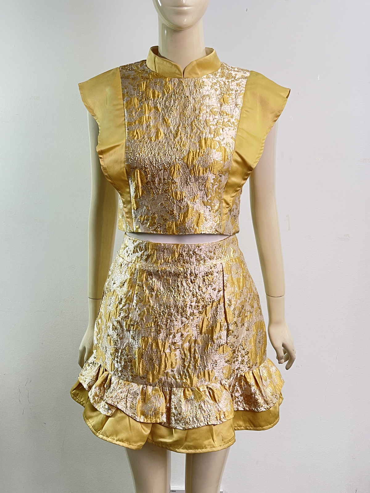 Bloom Royale Ruffle Qipao Set MC68