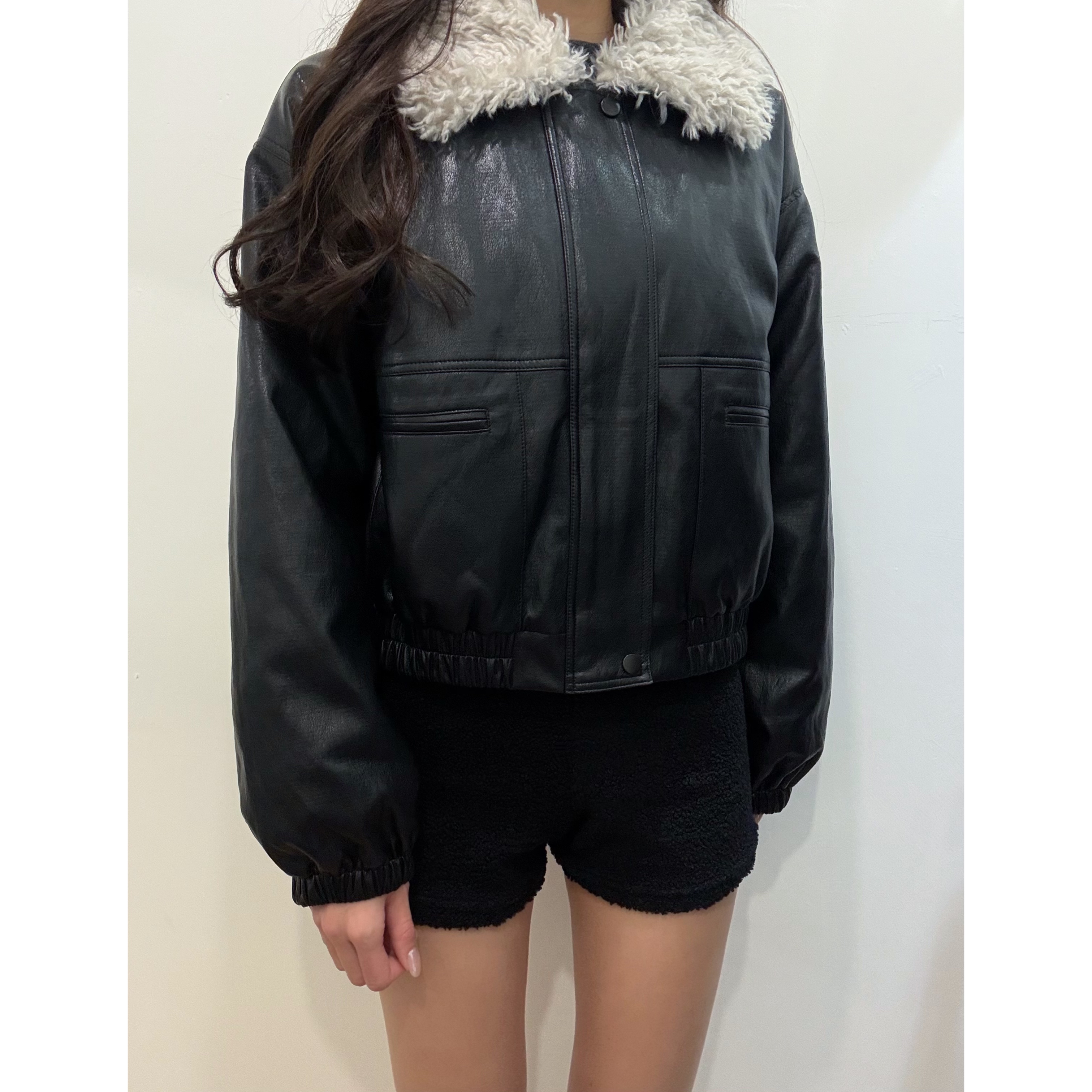 新品價及新年前收貨2月3號8PM截單💛《HIGH WAIST SHEARLING SHORTS》 2602C