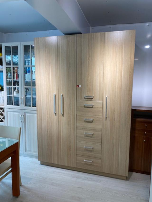 Red Apple紅蘋果掩門衣櫃TR921-1.5M