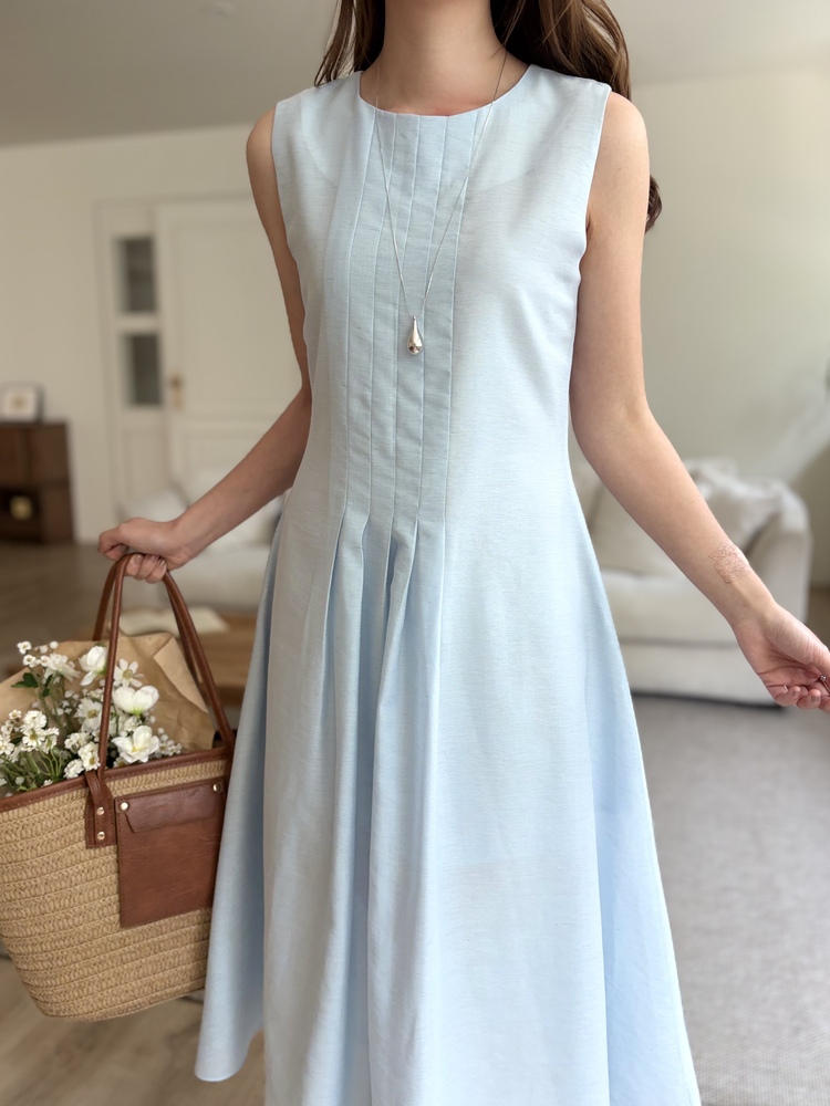 Linen Pintuck Dress (Blue)