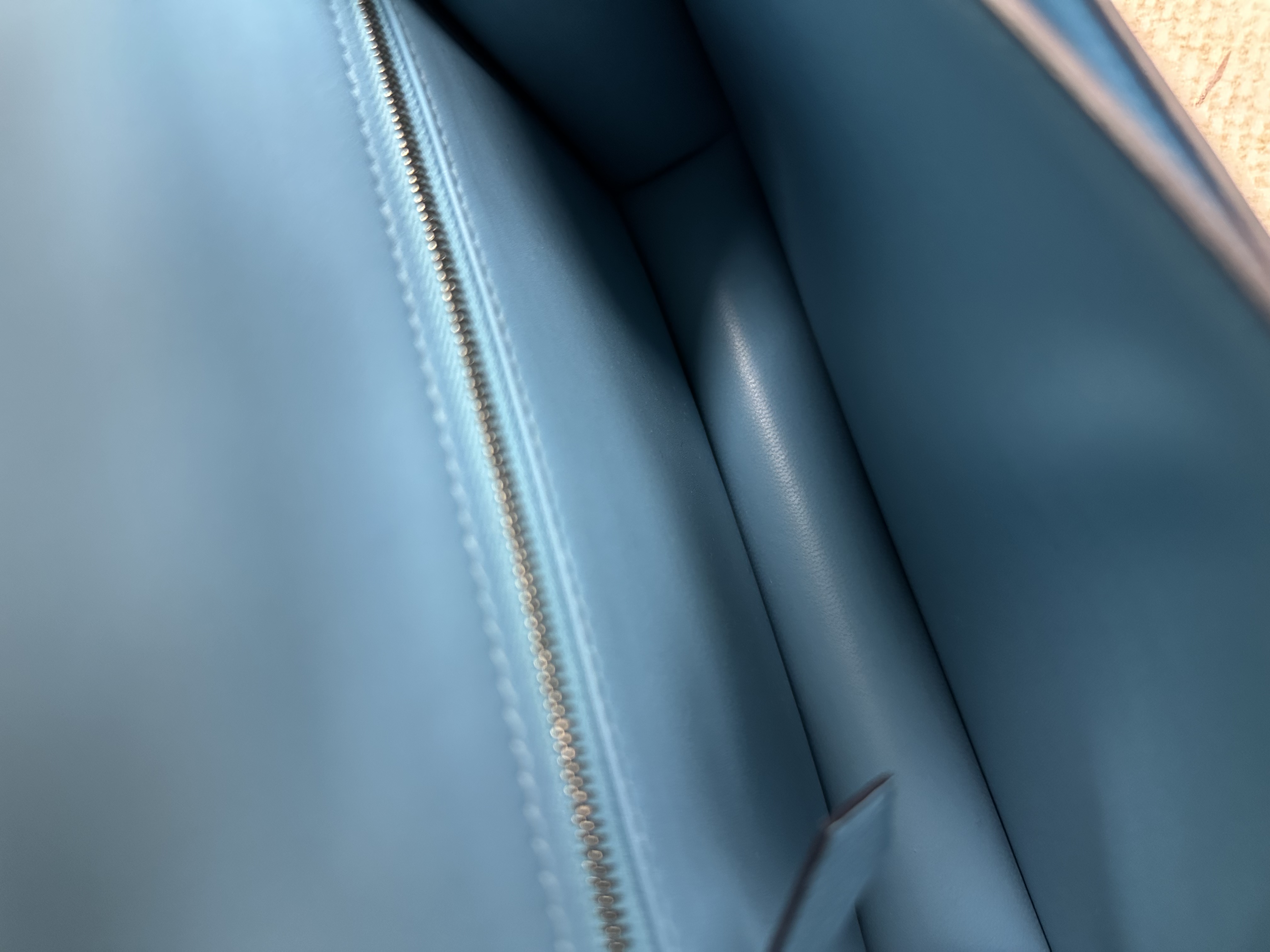 Pre-Owned HERMES Constance 24  / Stamp D / Product Code: 26022406