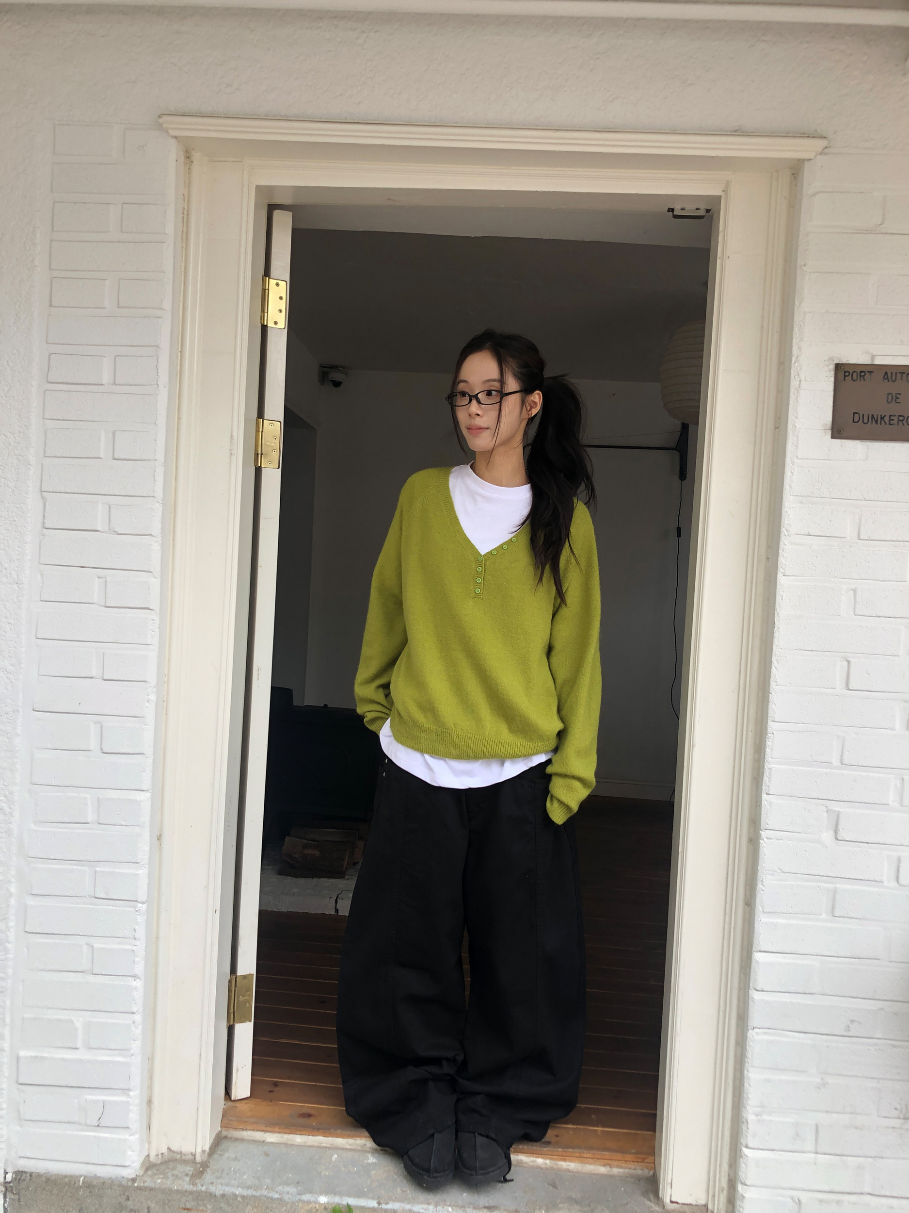 Side Pocket Wide-Leg Pants