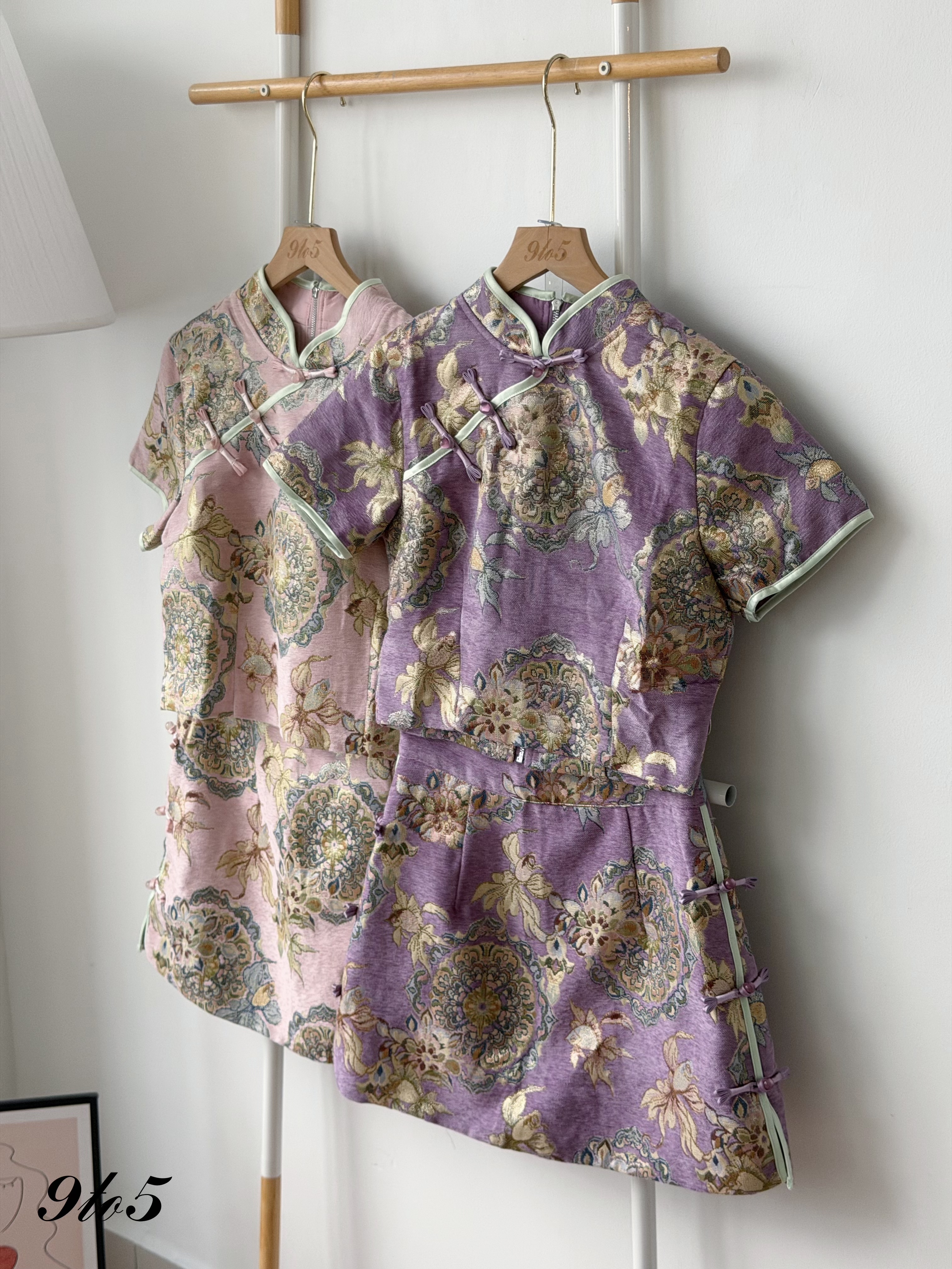 D2380 Floral Jacquard Cheongsam Set - Pink & Purple