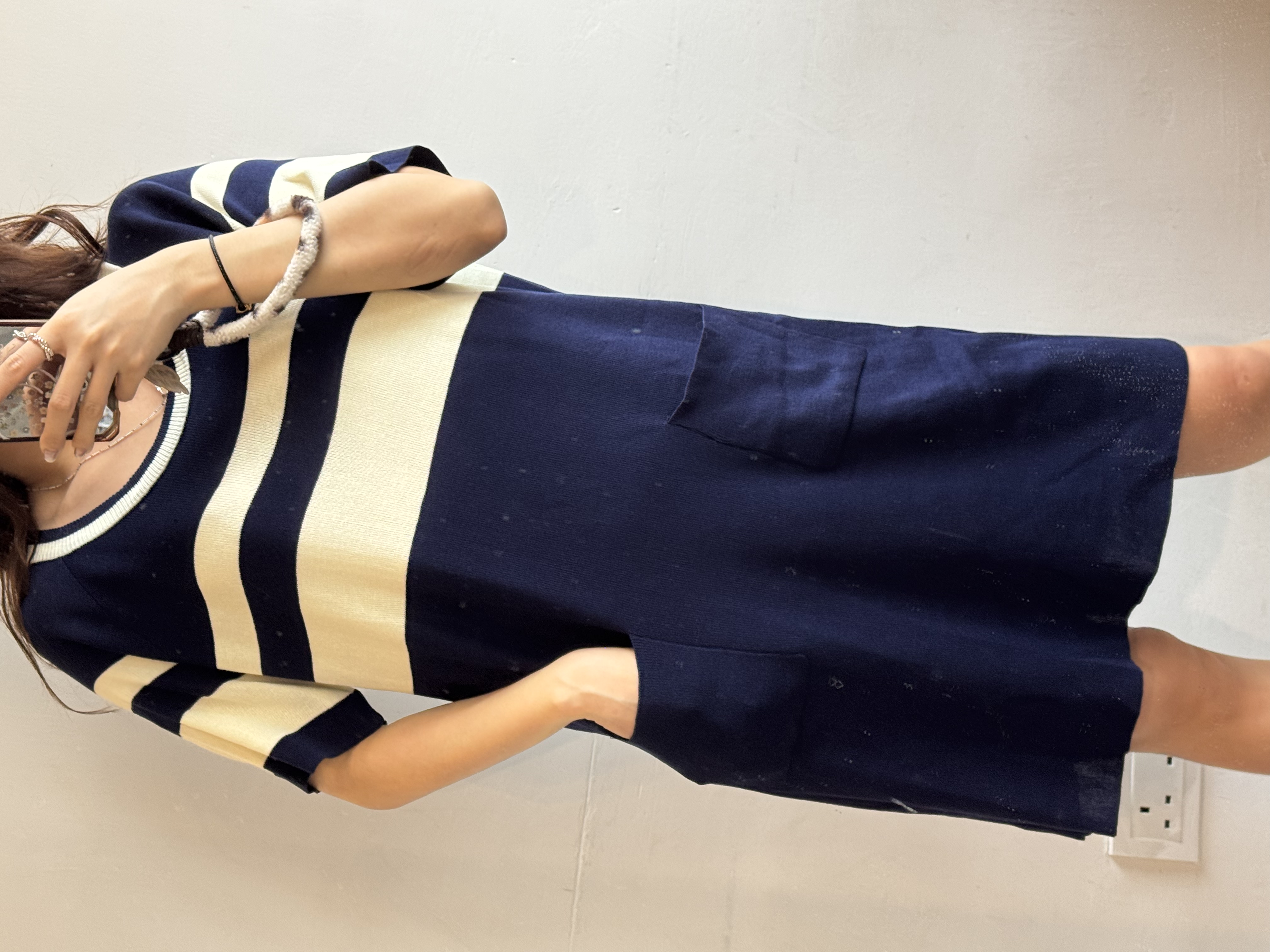 特價 針織前2袋連身裙