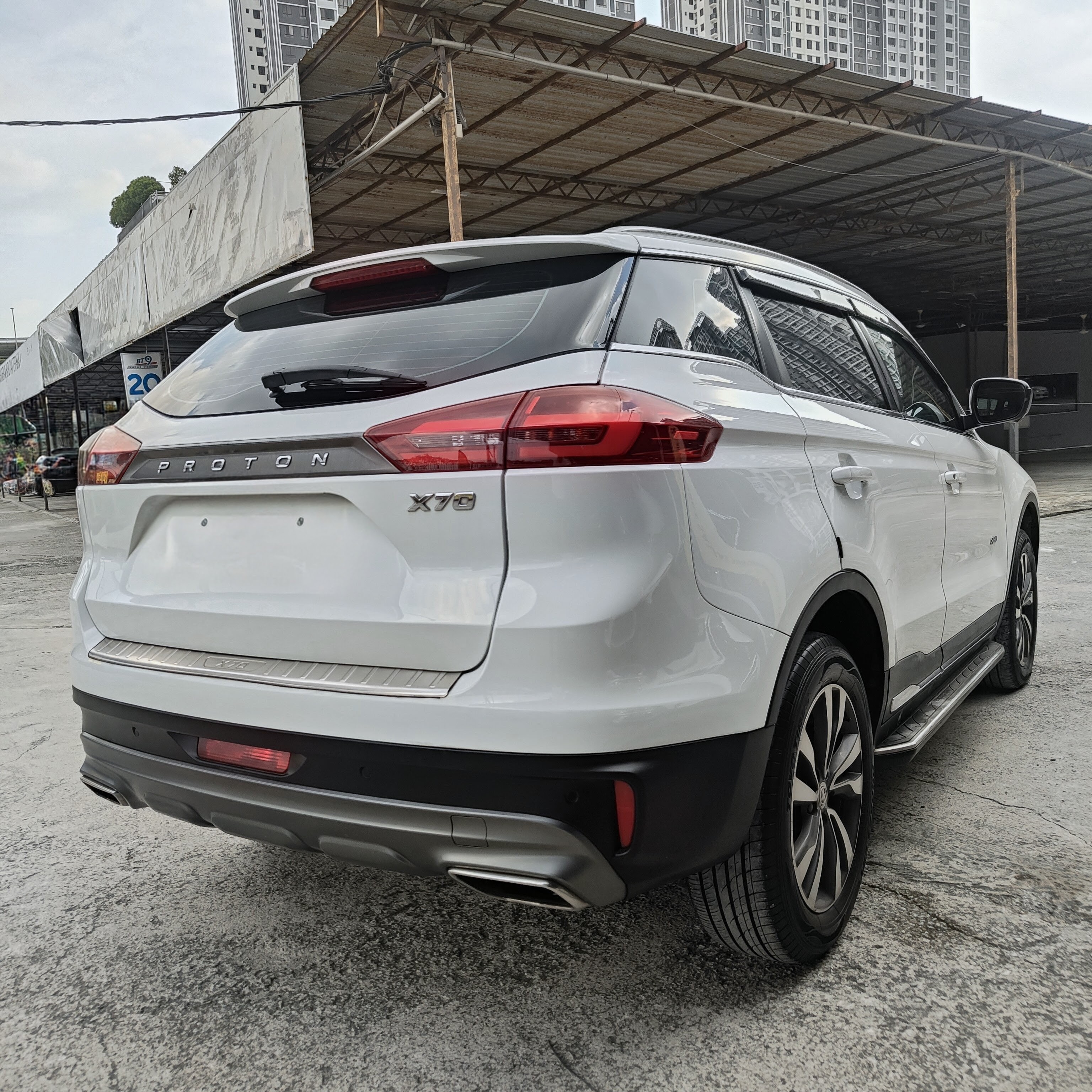  2018 PROTON X70 1.8 EXECUTIVE 2WD