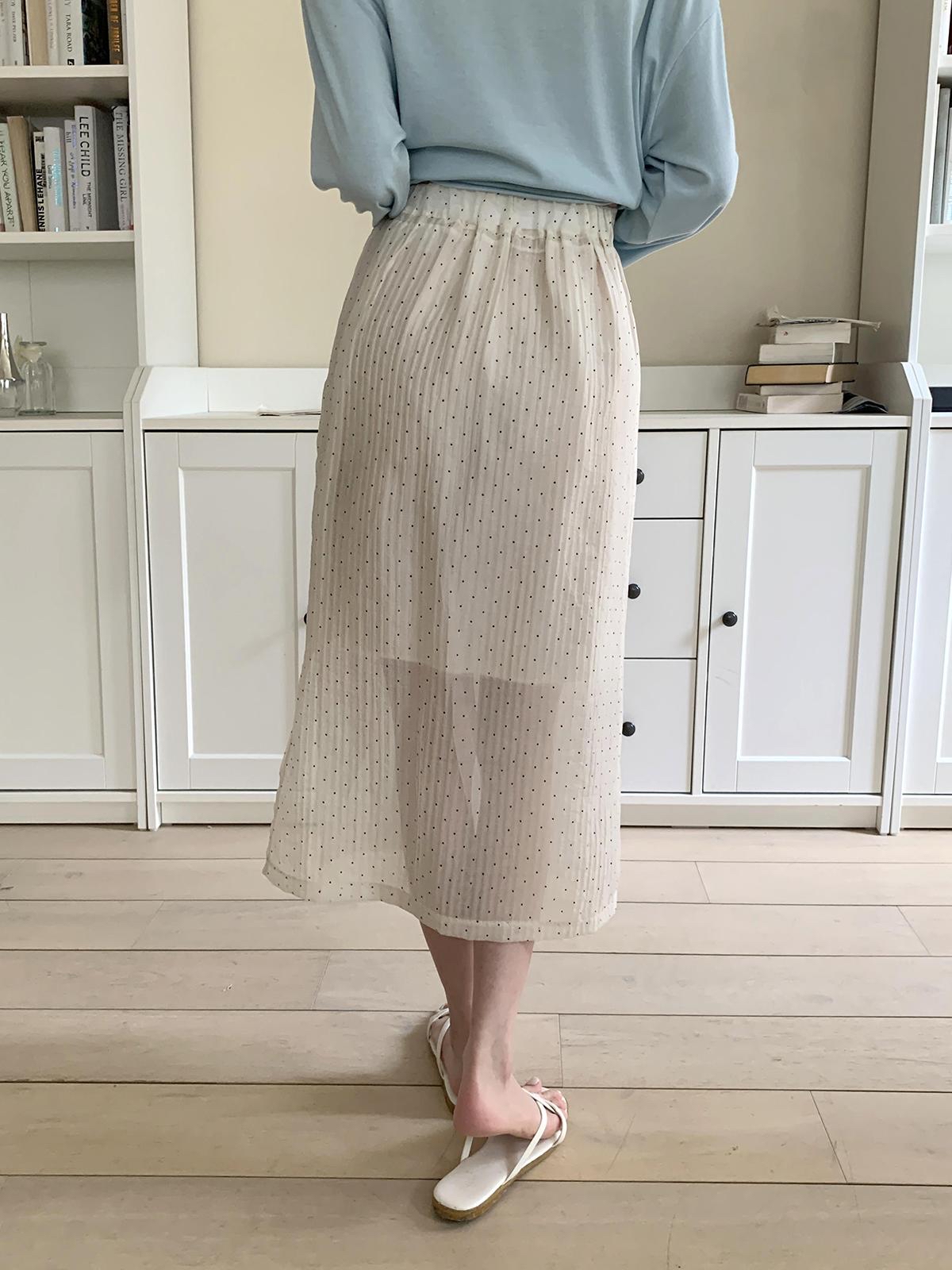 ❥ 點 點 半 透 長 裙 。