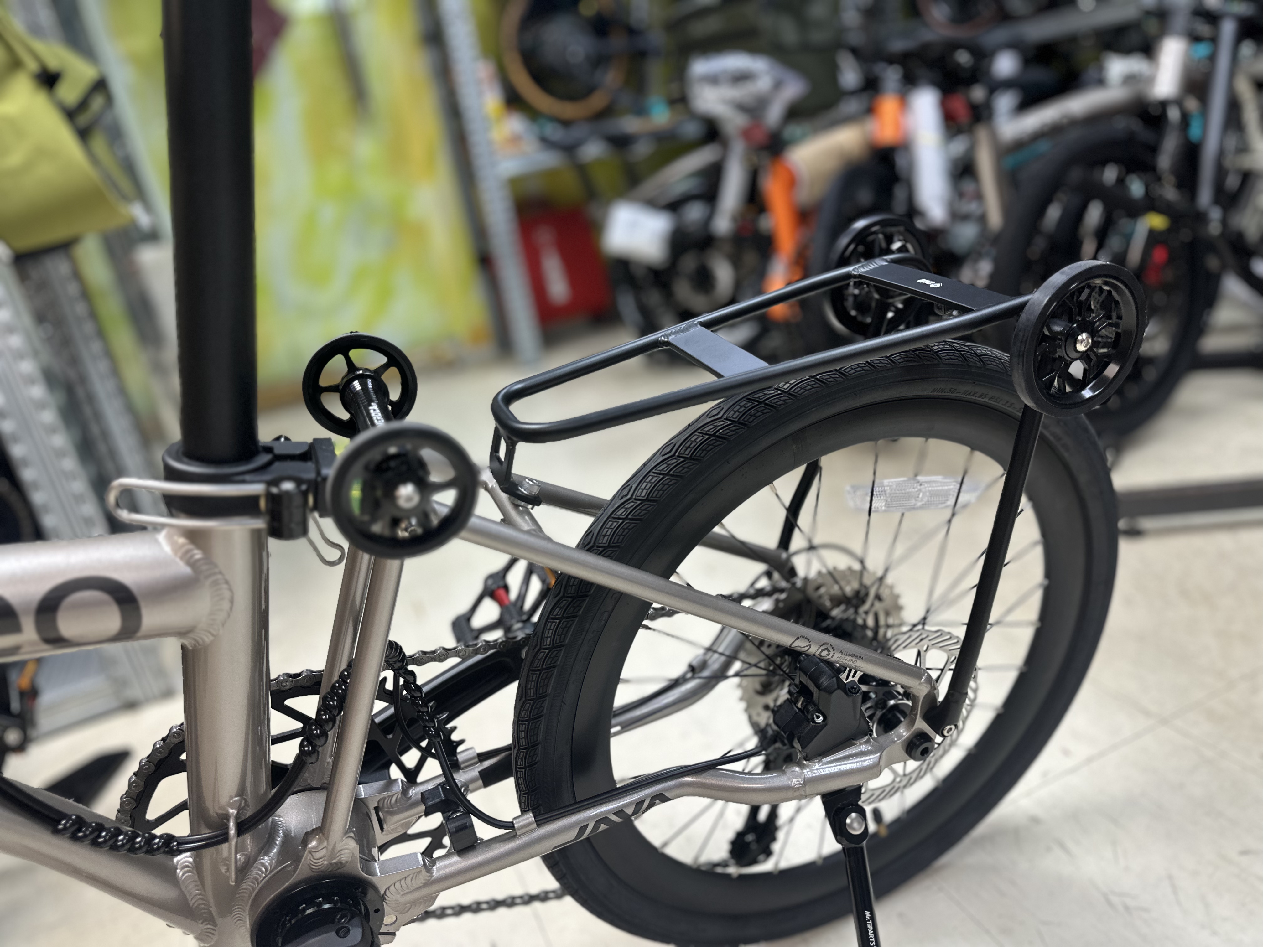 Java Neo 406 20” ODi 專用貨架 附送80 mm加大轆仔兩個