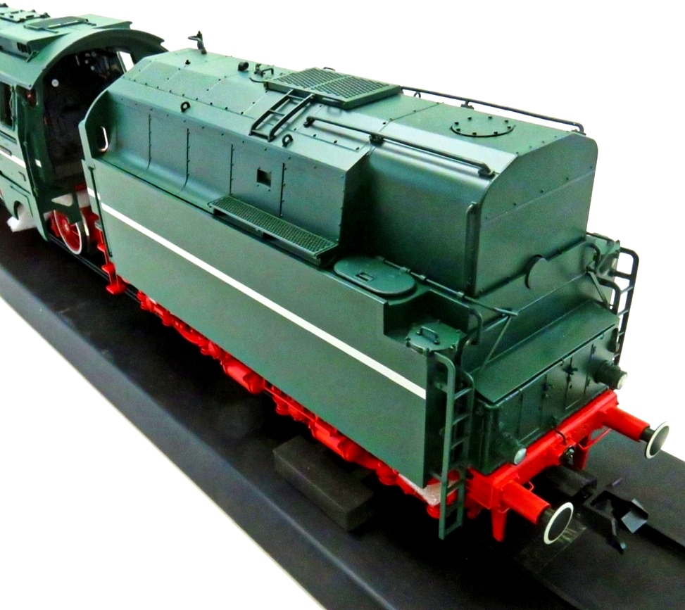 Spur-1 BR 18 314 Dampflok Museum w/oil firing tender DCC Sound & Smoke 