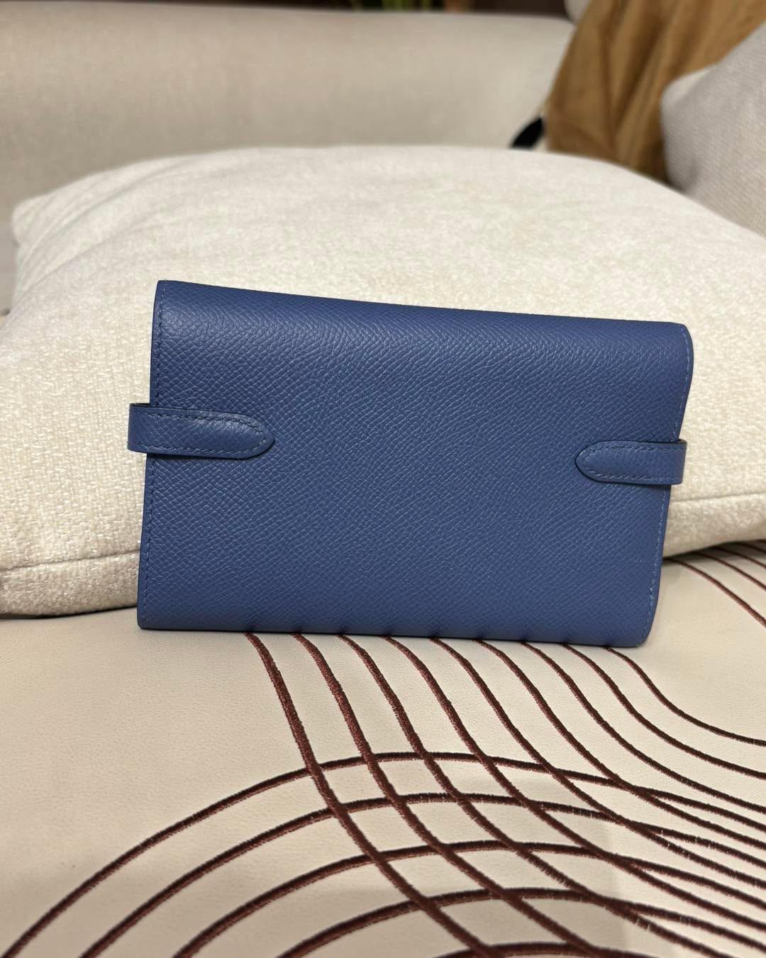 Hermes Kelly Wallet Stamp C 100%Authentic, 98%new ✅Dust bag