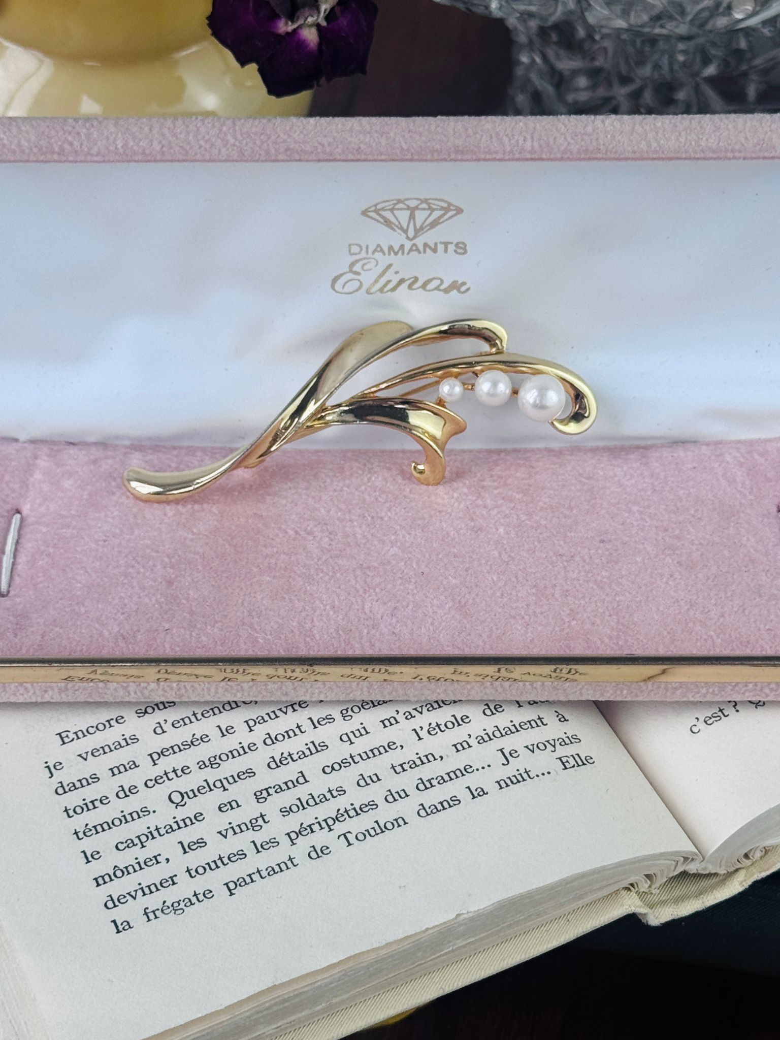 Vintage Golden Lily Morning Dew Pearl Brooch (MT2589-4)