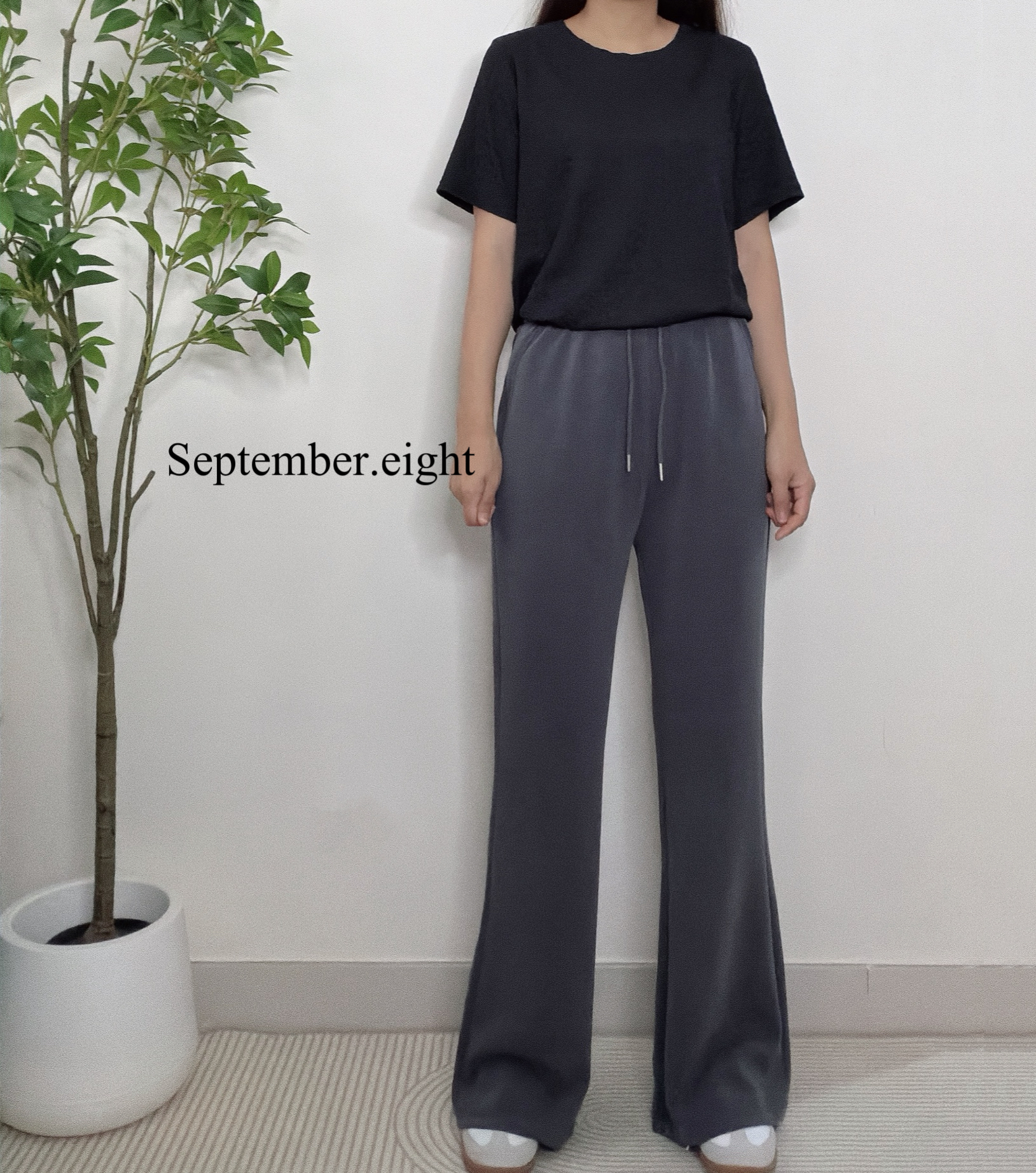 Made in Korea 🇰🇷牛奶棉喇叭褲