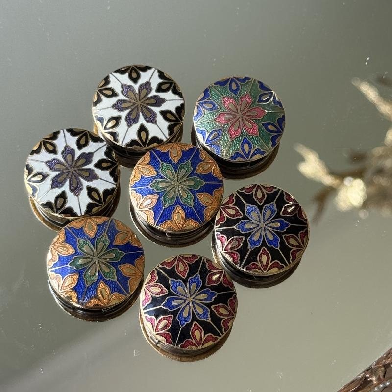 Vintage 1980s NONY New York Cloisonné Enamel Button Cover/ Button Clip (MT2095)