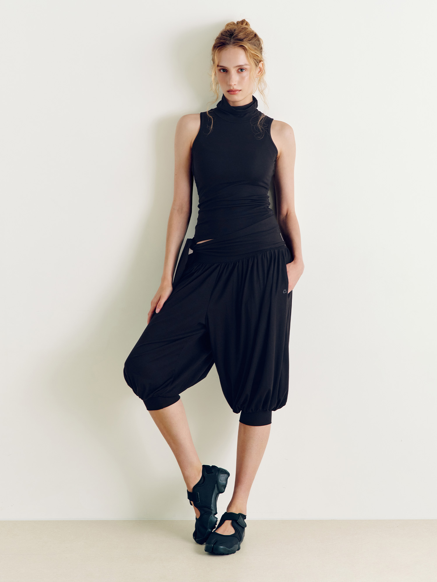 【燈籠七分褲】預購_Satva Tie Harem Pants by Conch