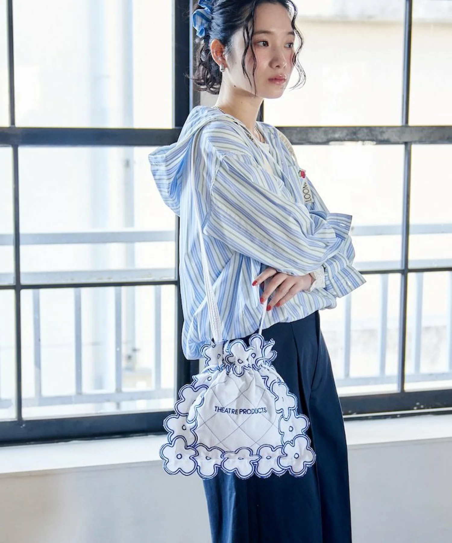 日本預訂📍日本限定THEATRE PRODUCTS花花邊圖案Tote Bag 不包郵 2026年4月上旬出貨