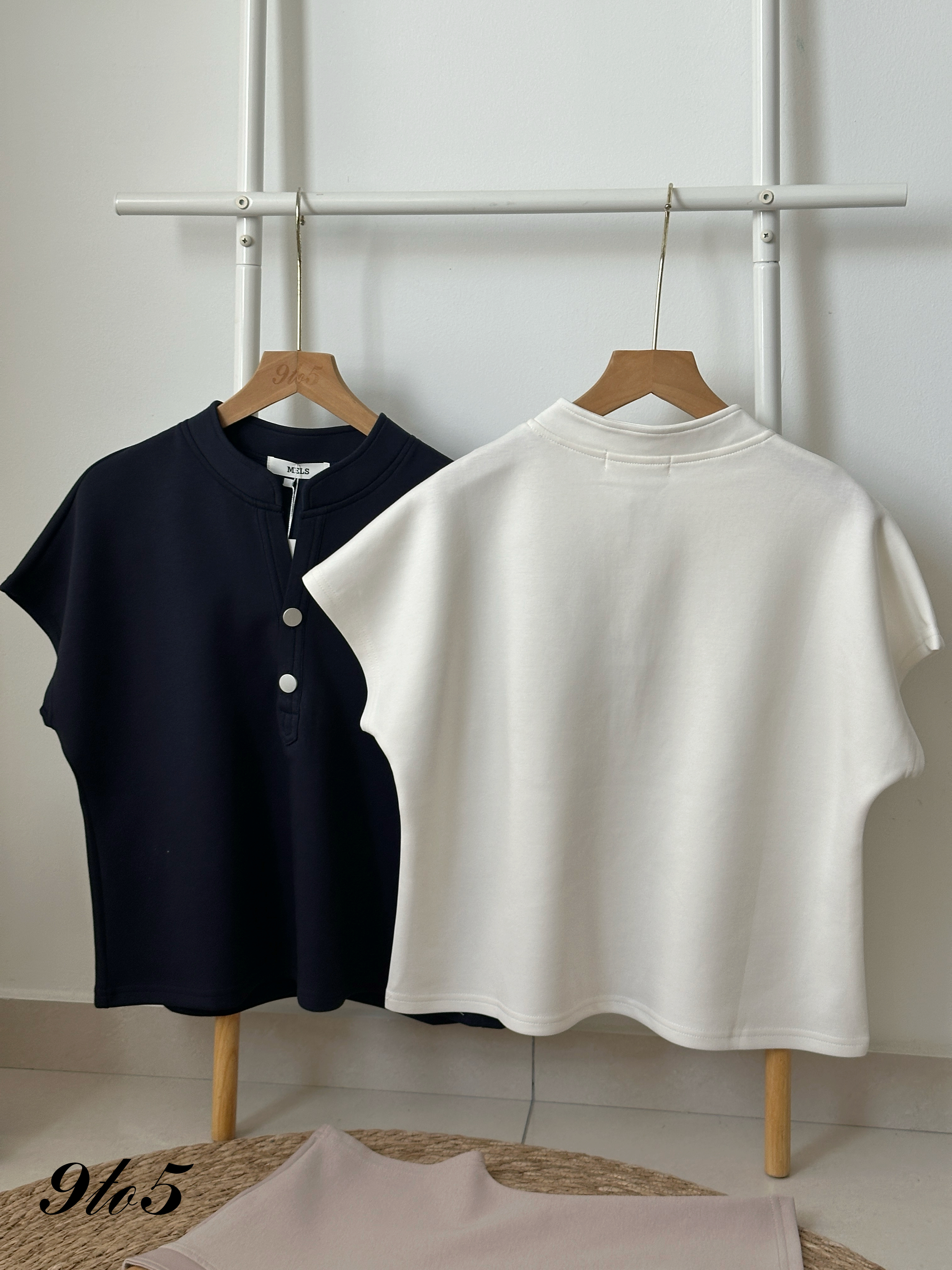 T4236 Short Sleeve Polo Top