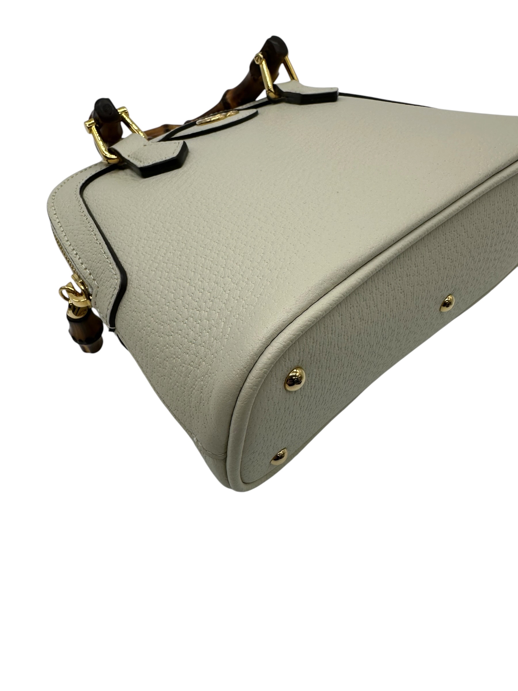Pre-owned GUCCI Diana / Product Code: 070604