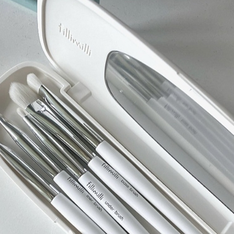 【預訂】 Fillimilli-Eye Makeup 5-Item Set 連鏡盒