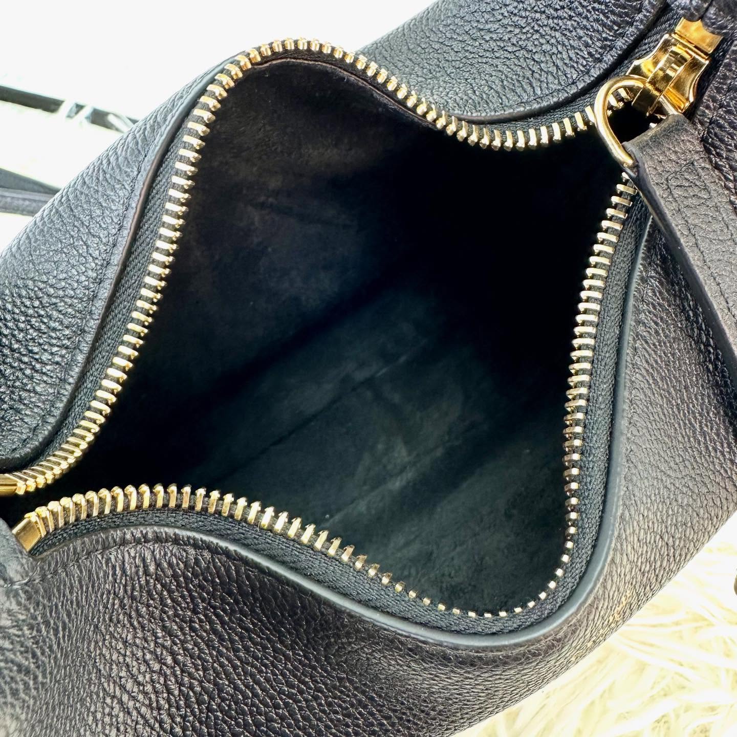 CELINE 🤍PRE OWNED Teen LuLu 黑色真皮金扣 手提單肩斜肩包🖤