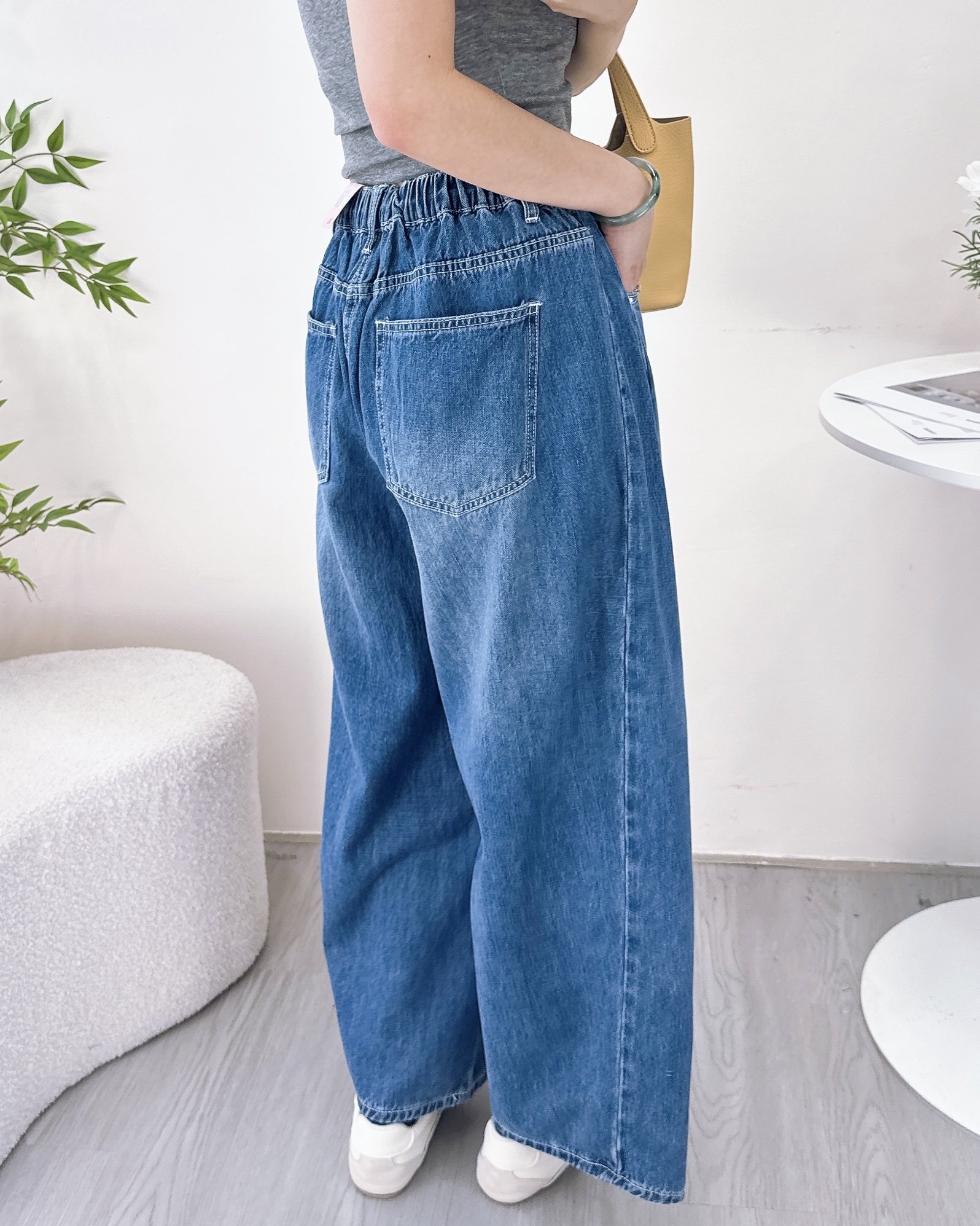 薄身型格日式寬鬆牛仔褲