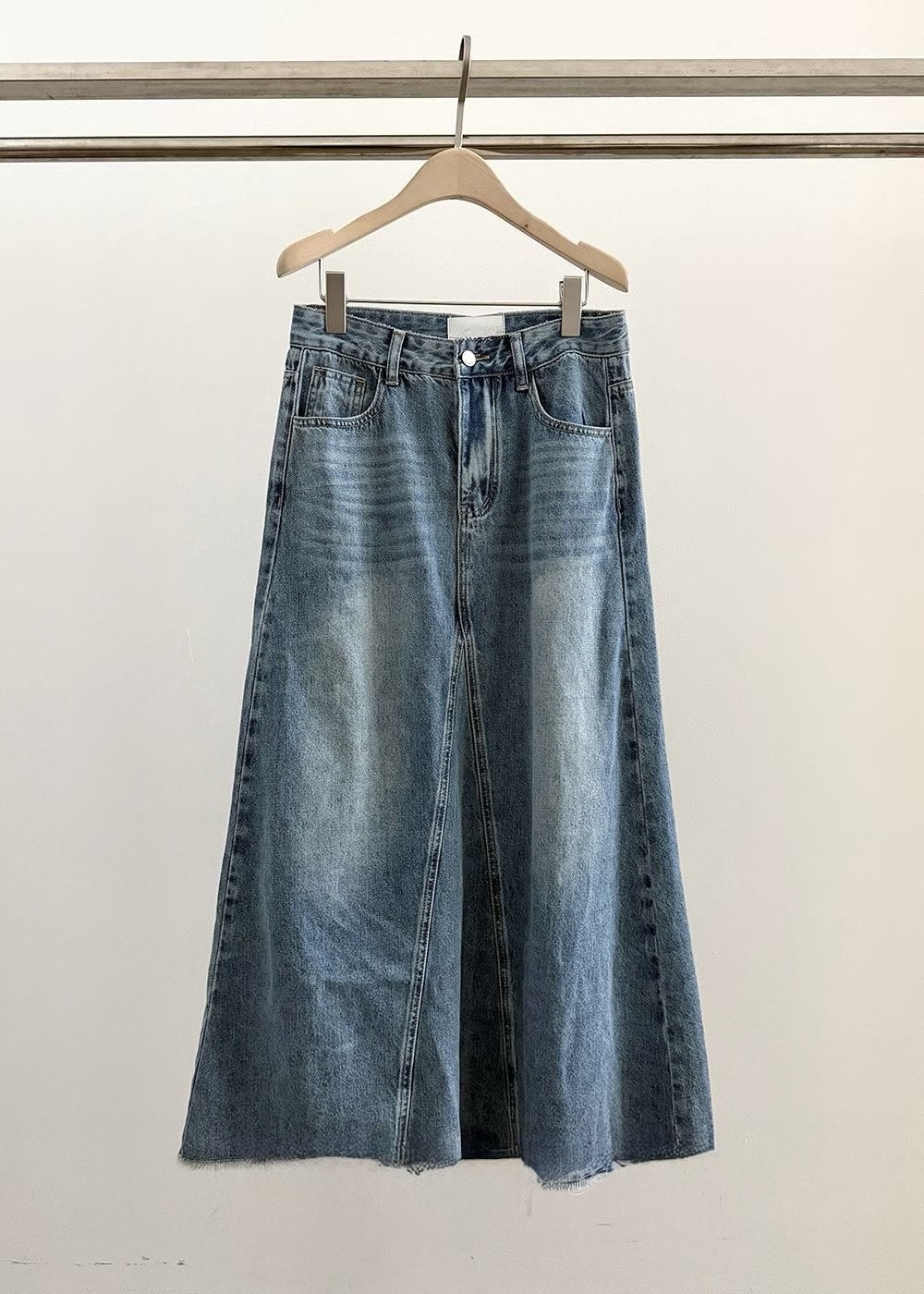 221585 洗水牛仔長裙