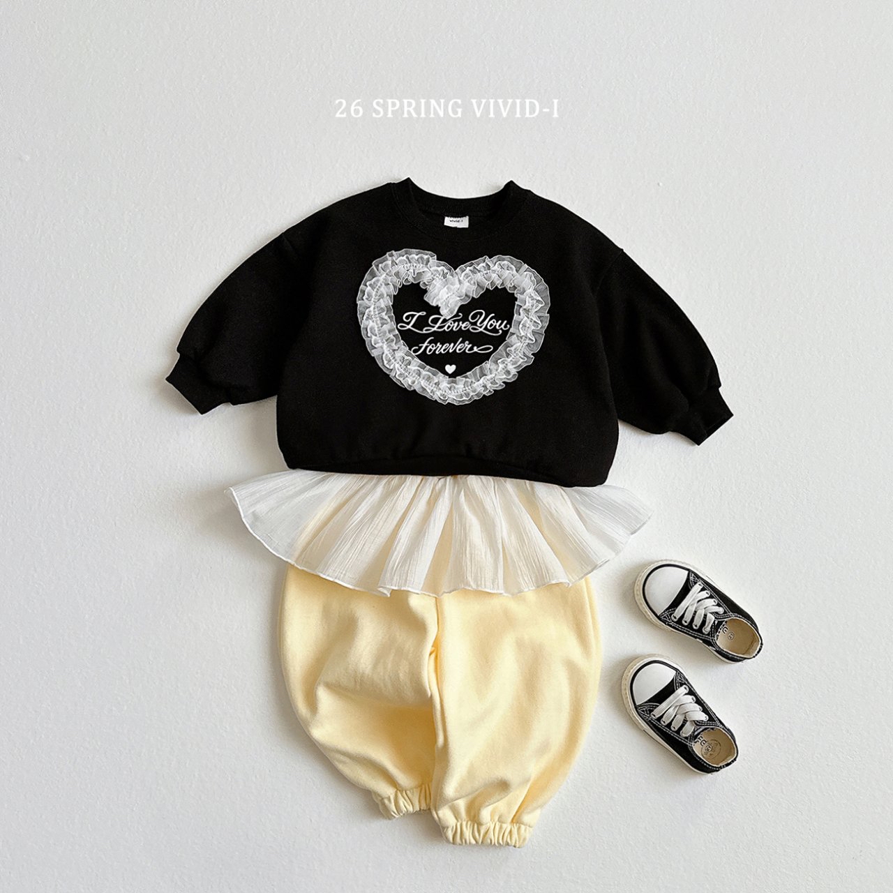 🌸預訂 韓國直送🌸🇰🇷VIVIDI四色心形蕾絲字母印花寬鬆衛衣