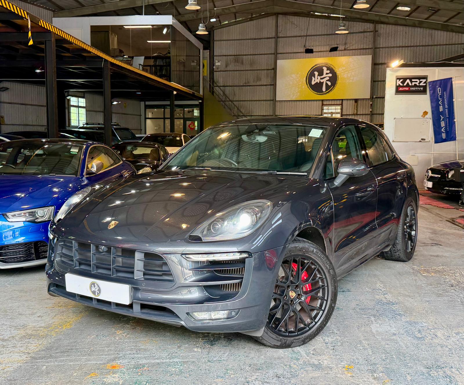 Porsche Macan GTS 2016