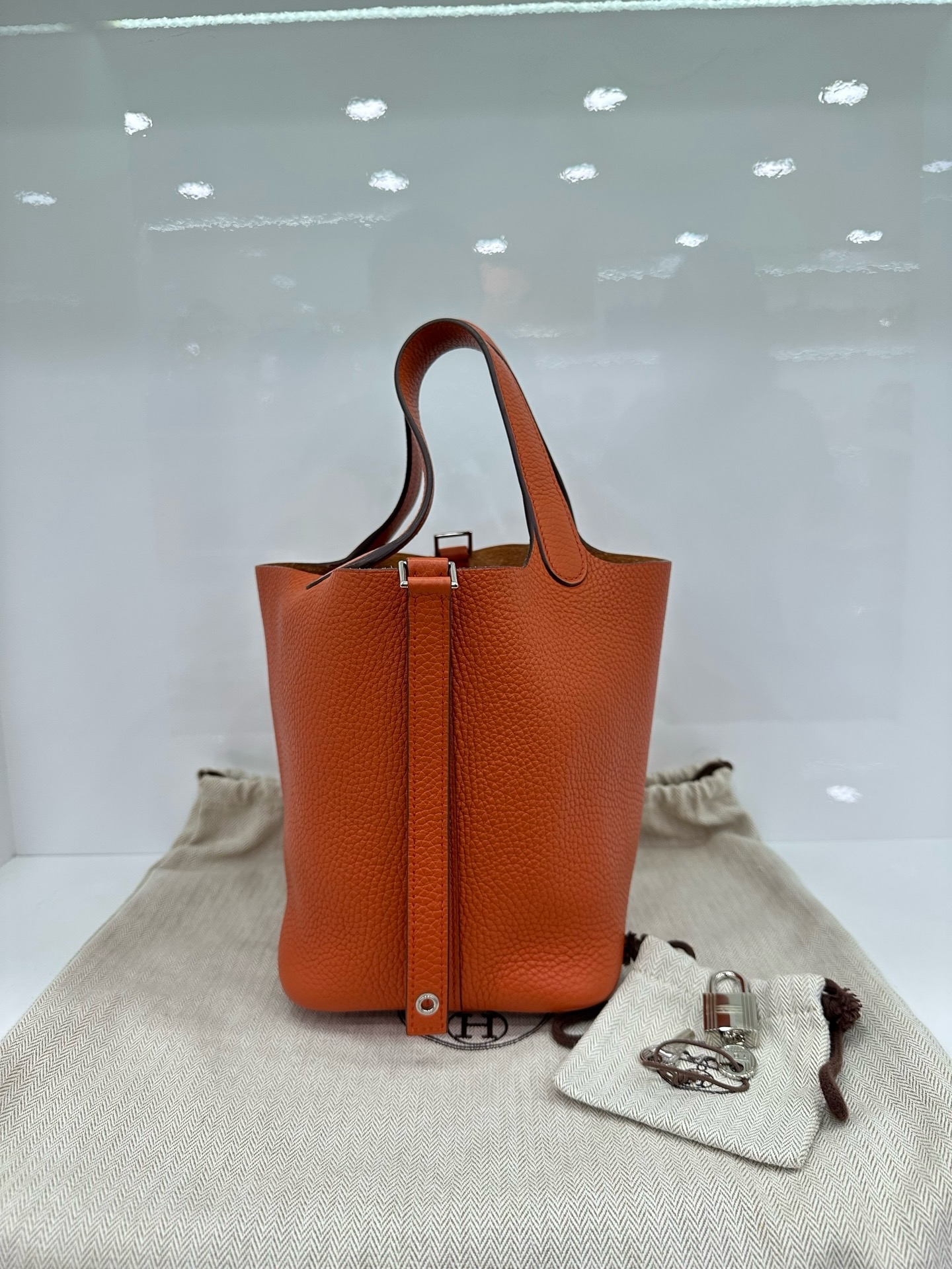 Pre-Owned HERMÉS P18 Stamp T / Product Code: 26052202