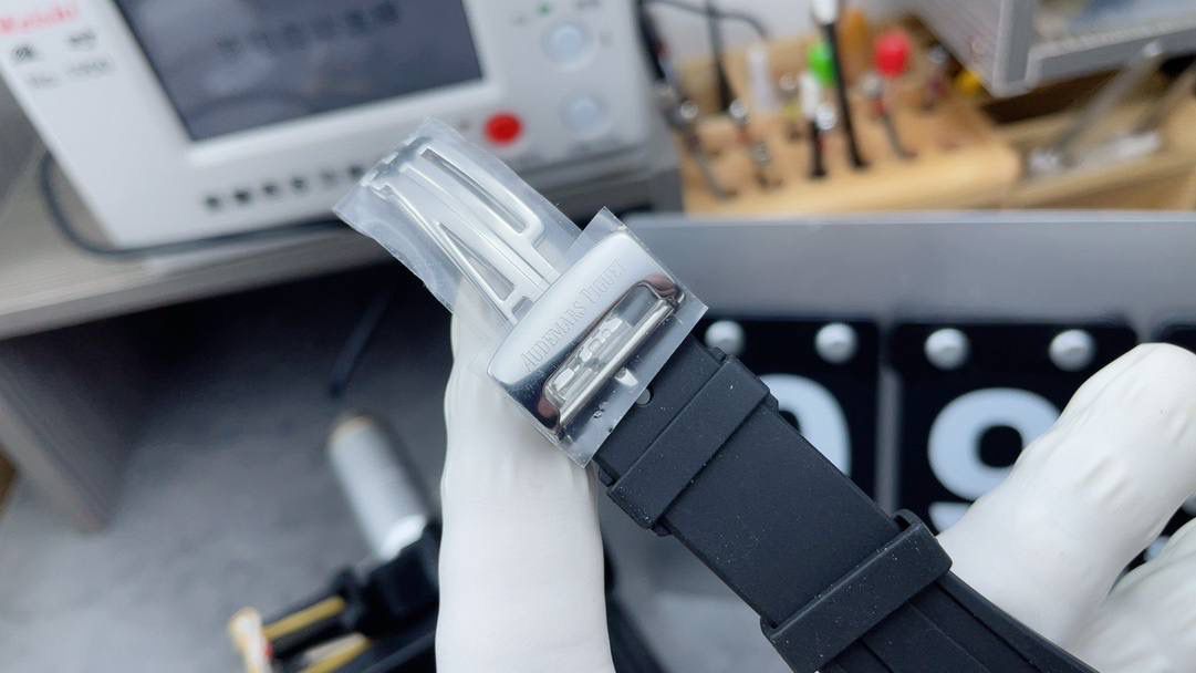 爱彼皇家橡树系列自动机械男士腕表