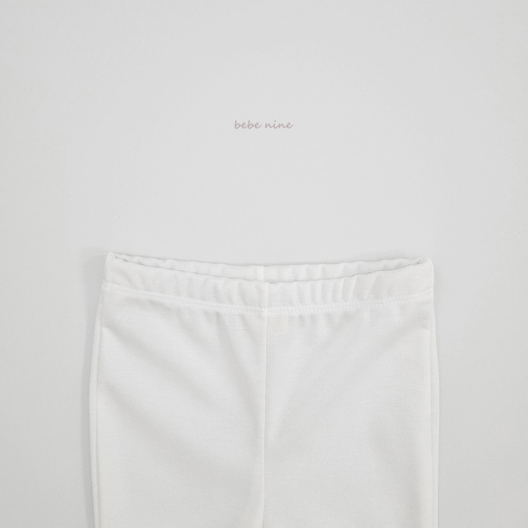 🌸預訂 韓國直送🌸🇰🇷Bebenine兩色時尚荷葉邊緊身褲