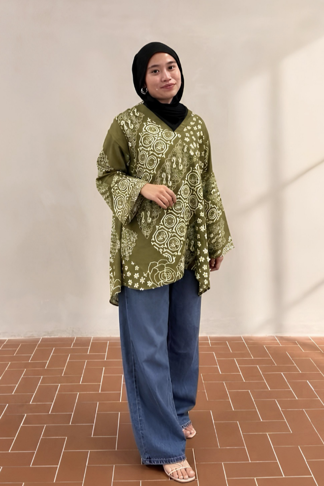 (TOP) KASIH NURUL HASANAH in Olive