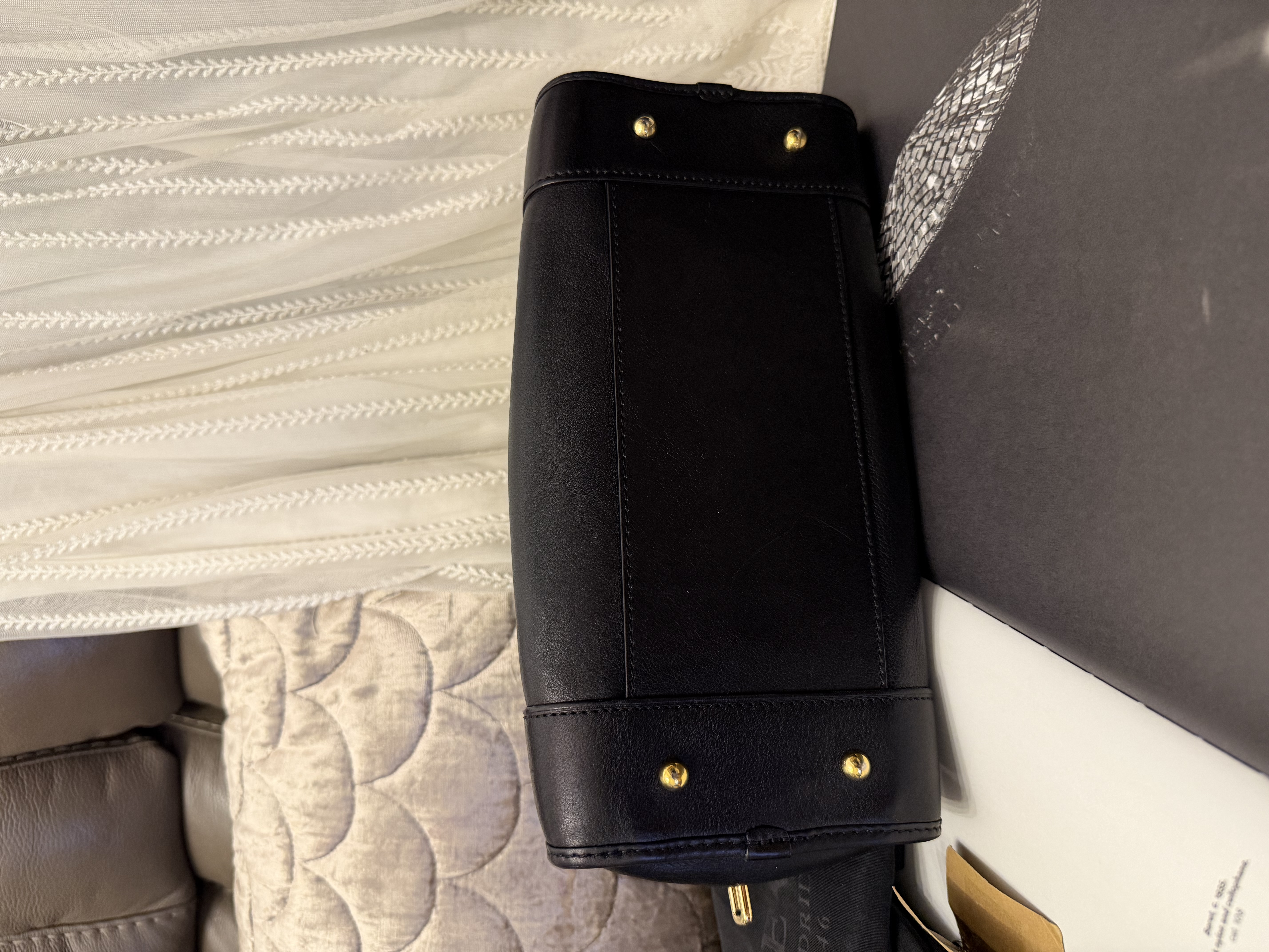 loewe amazona 28 black bag 