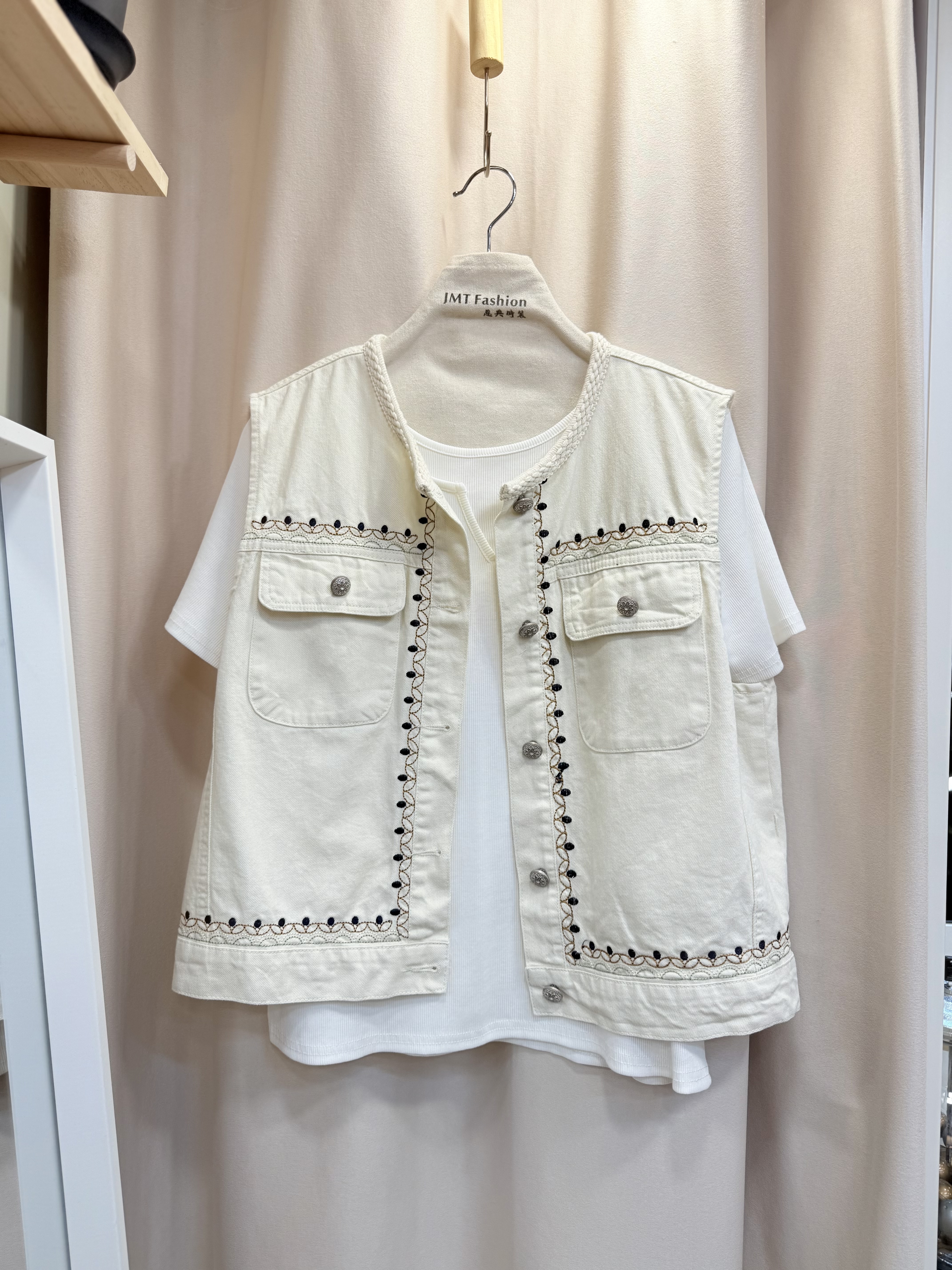  繡花背心外套  M942 846006329