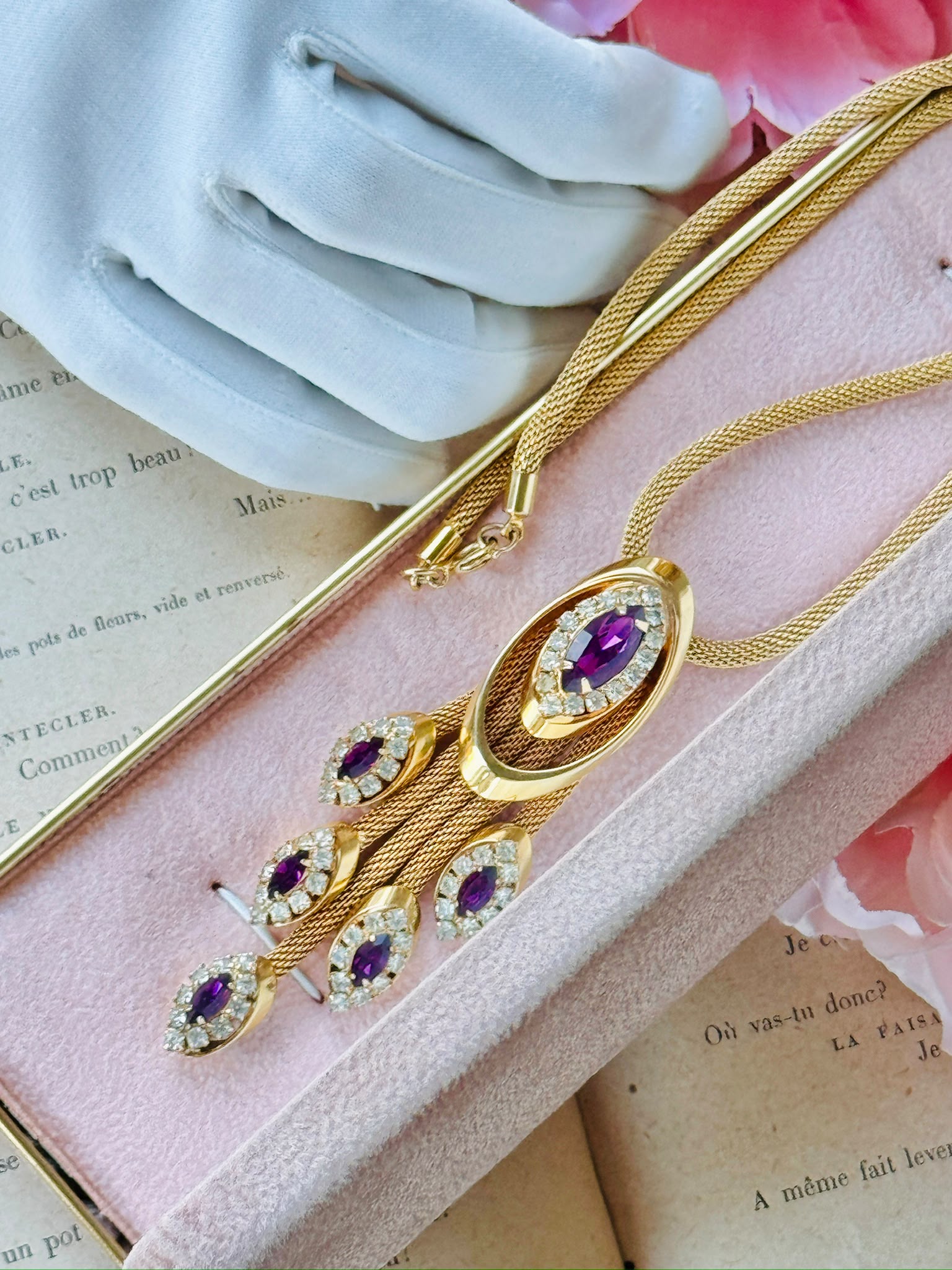 Rare !1960s Possibly "Kramer of New York" Amethyst Glass Tassel Necklace(MT2646)