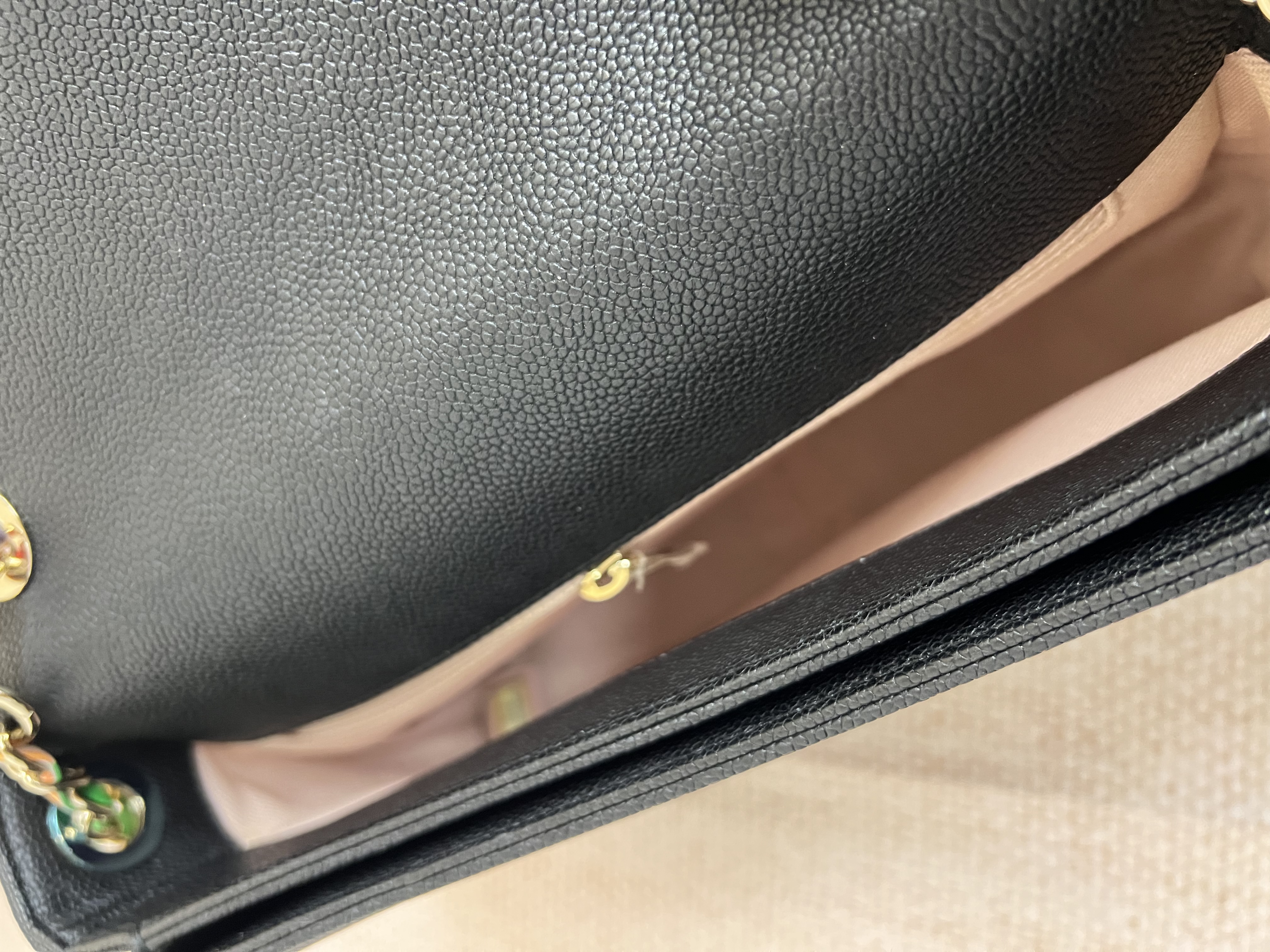 Pre-owned Chanel Thread Around Flap Bag/ Product Code: 26030203