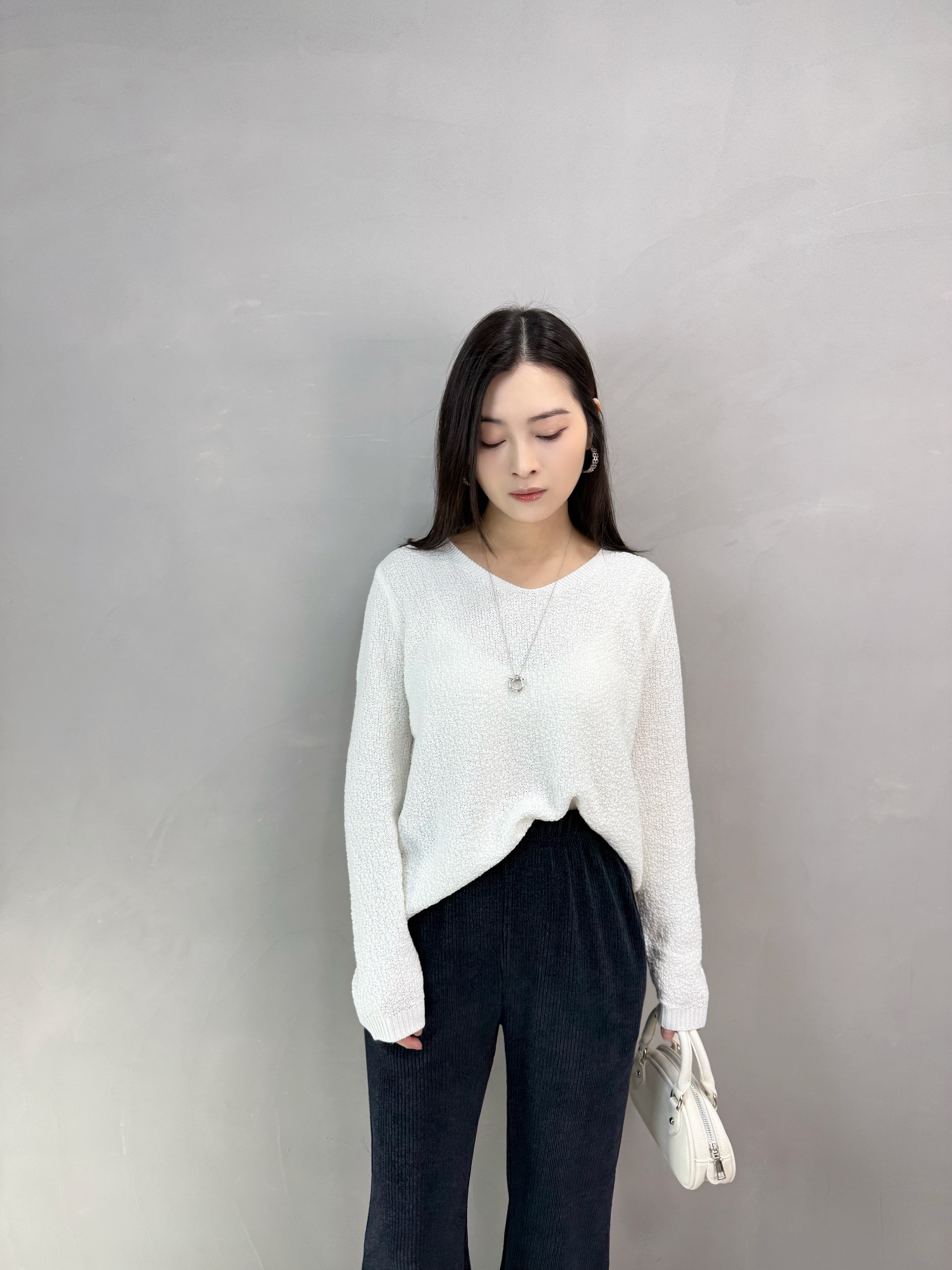 F83 V領超瘦線Top