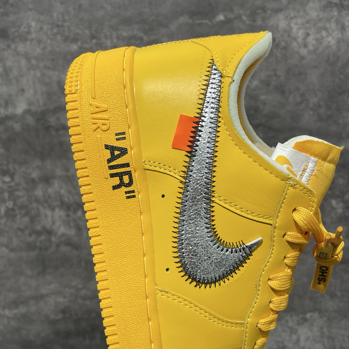 Off-White x Air Force 1 Low 'Lemonade' DD1876-700