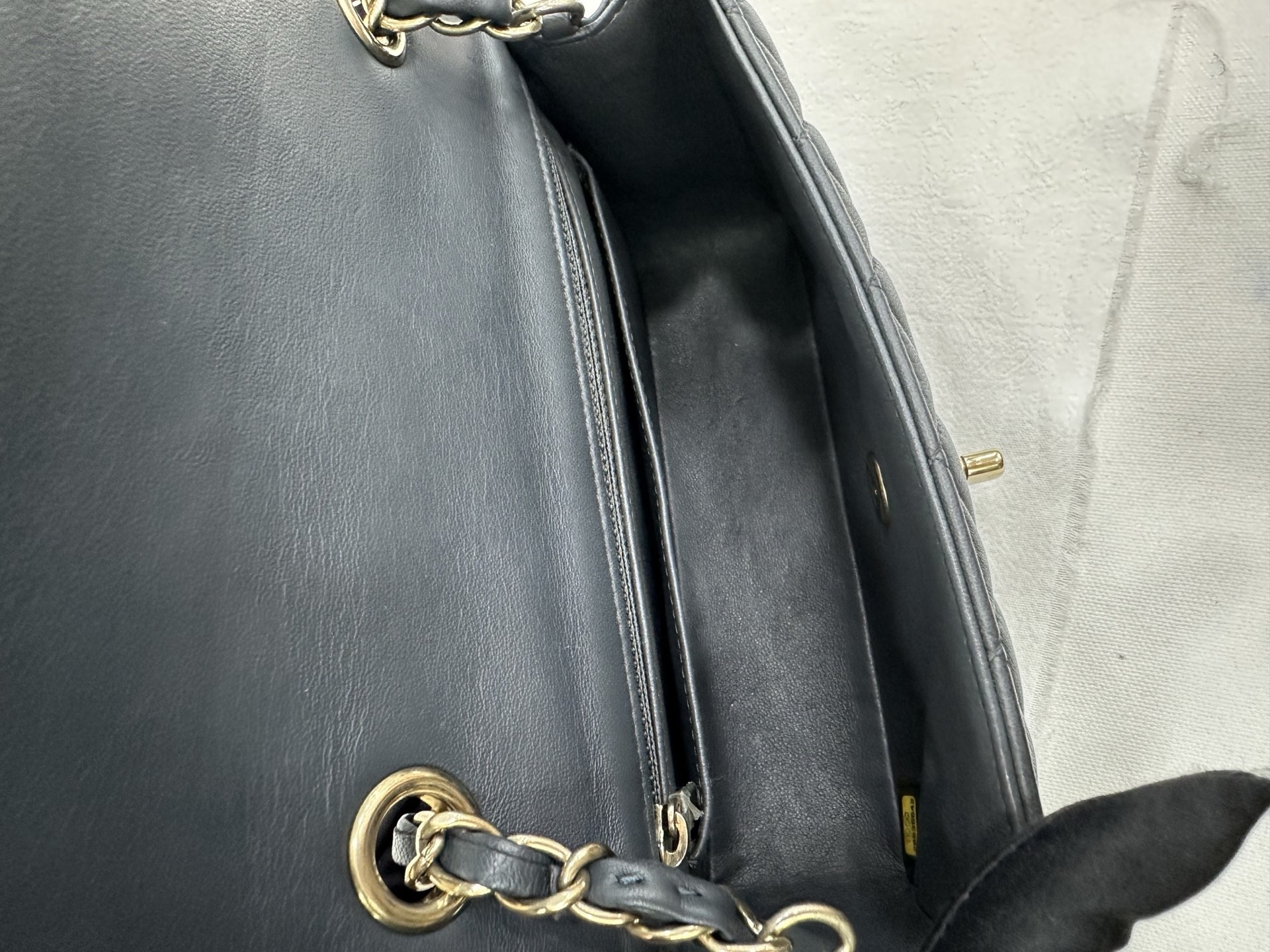 Pre-Owned CHANEL CF Mini / Product Code: 25042007