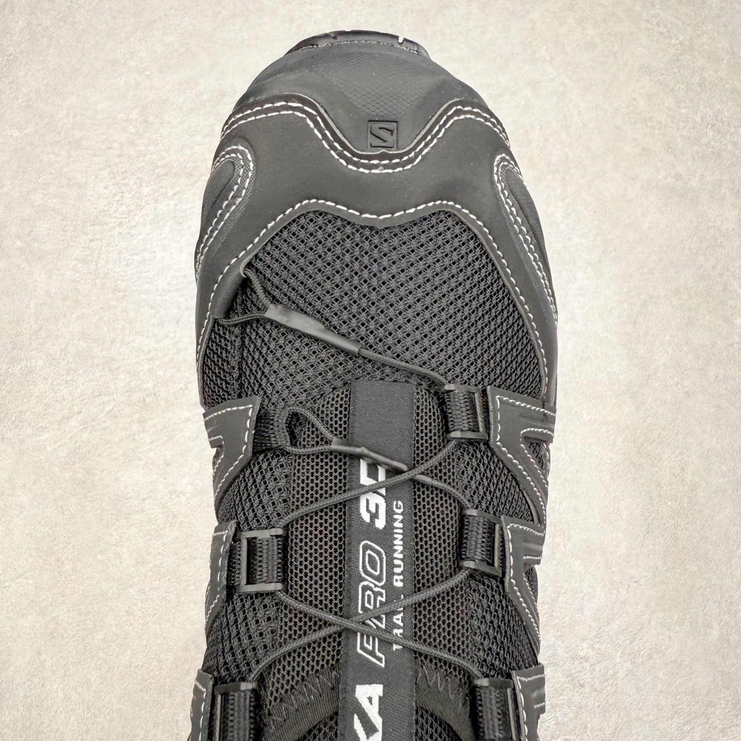 Salomon XA Pro 3D V9 